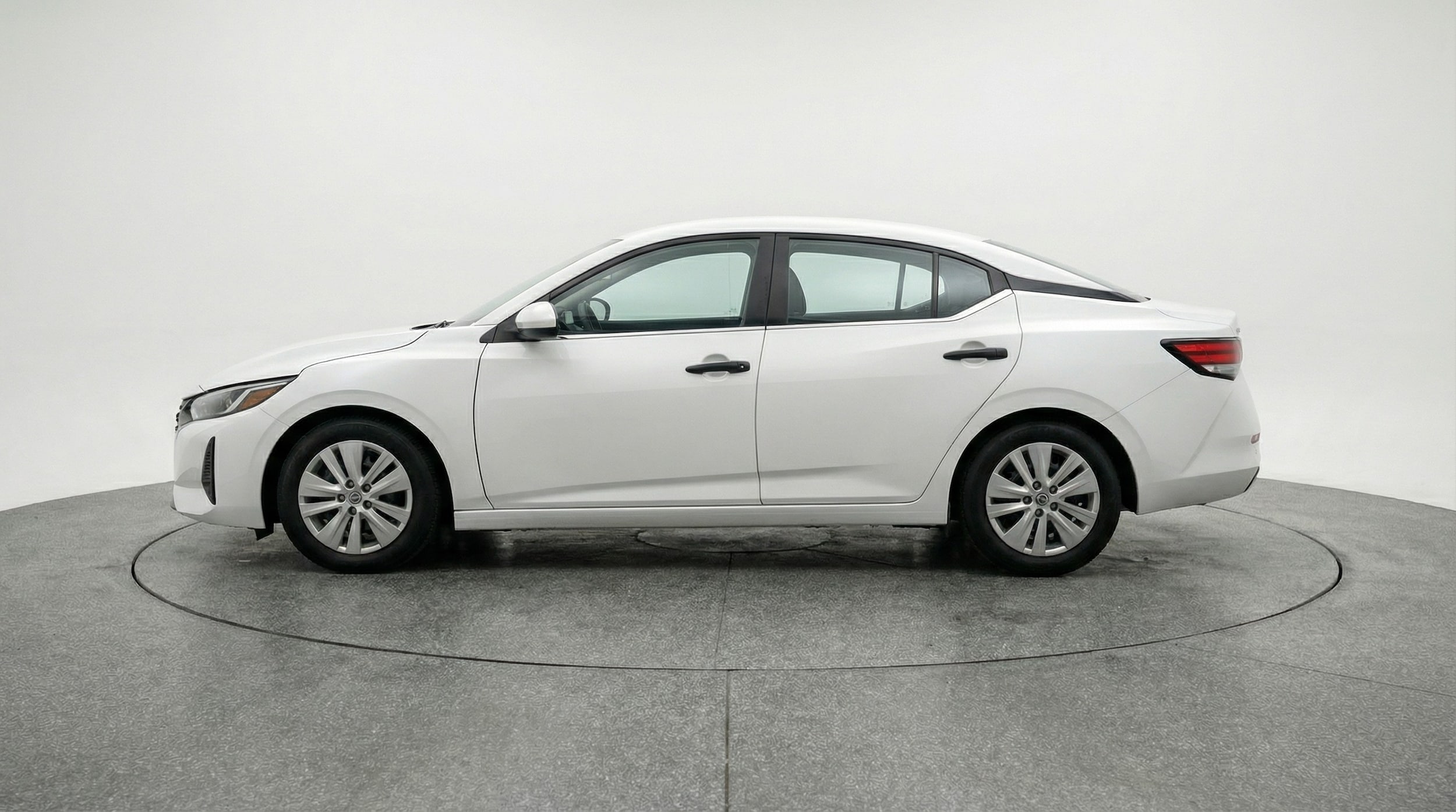 Thumbnail: 2025 Nissan Sentra - 4