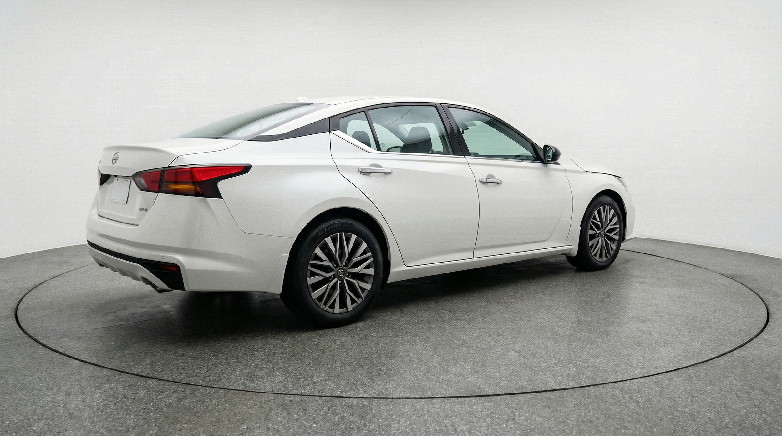 Thumbnail: 2025 Nissan Altima - 7