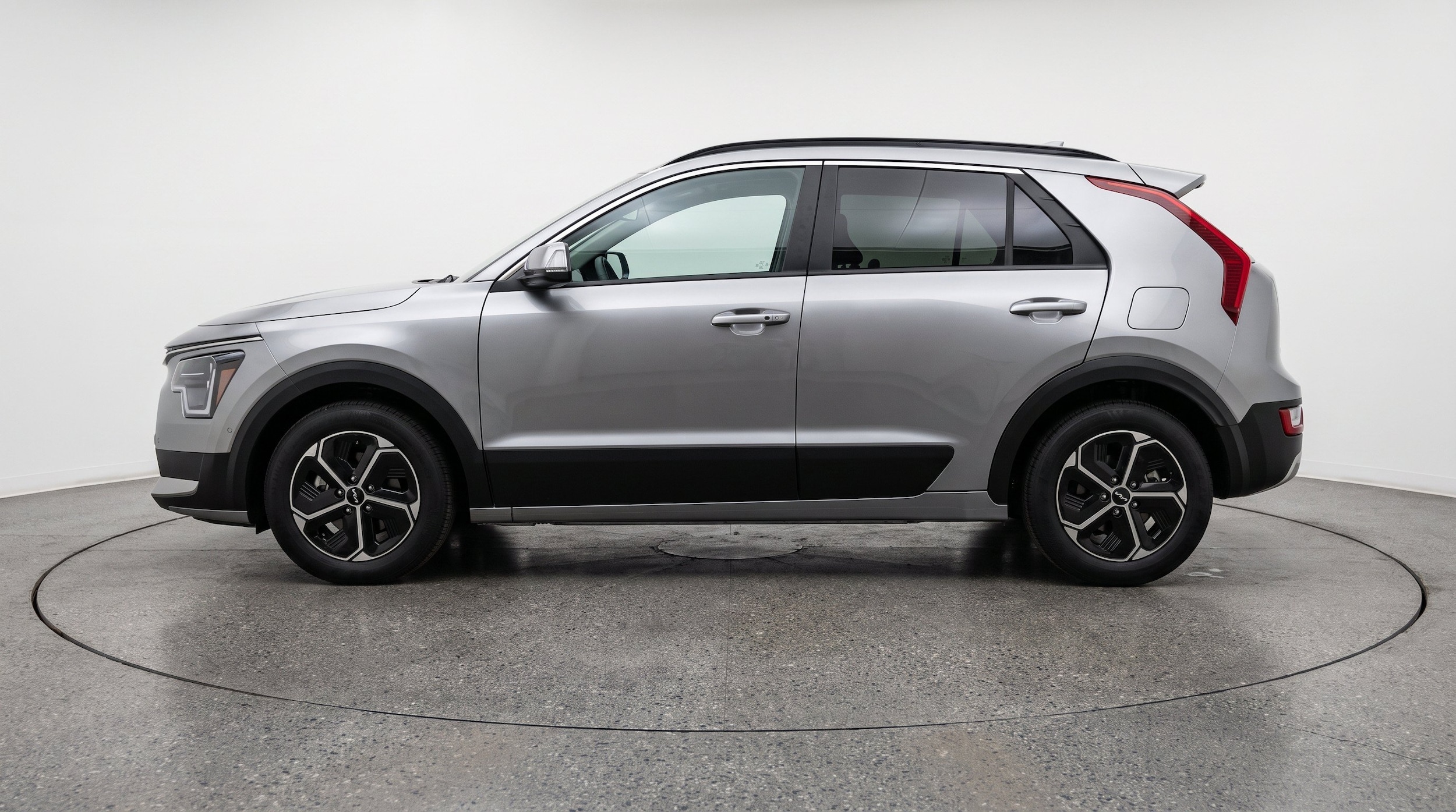 Thumbnail: 2026 Kia Niro - 5