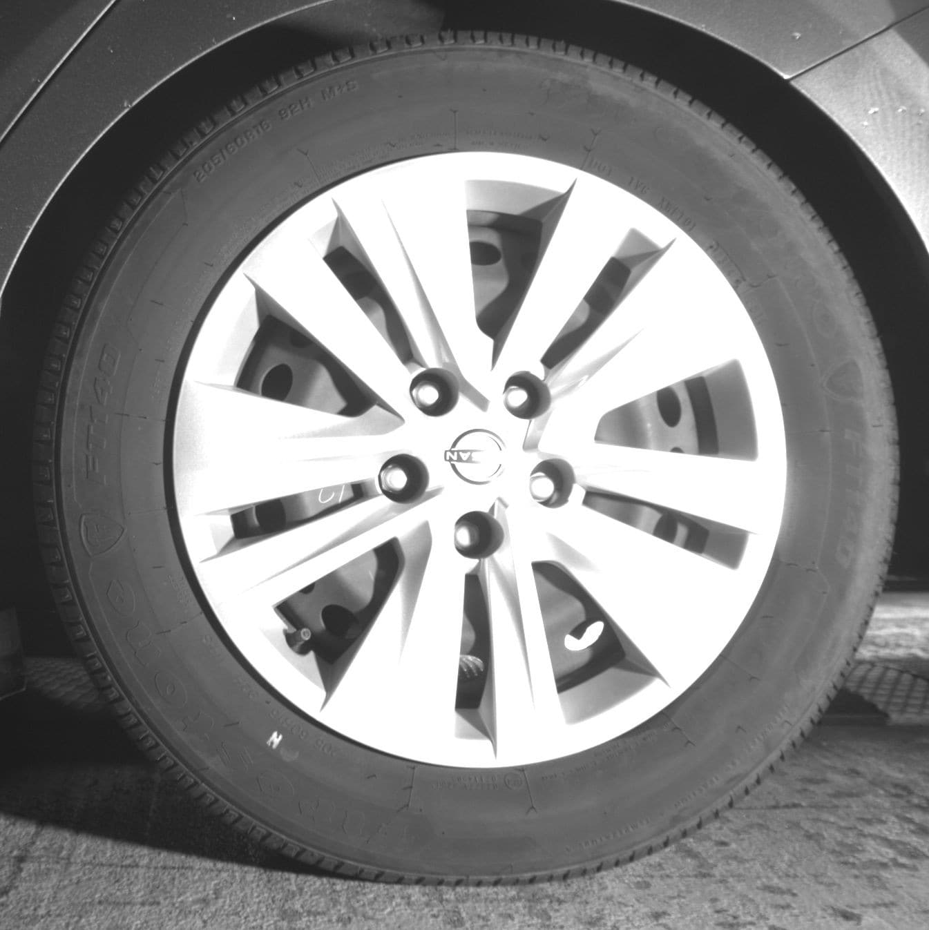 Thumbnail: 2025 Nissan Sentra - 11