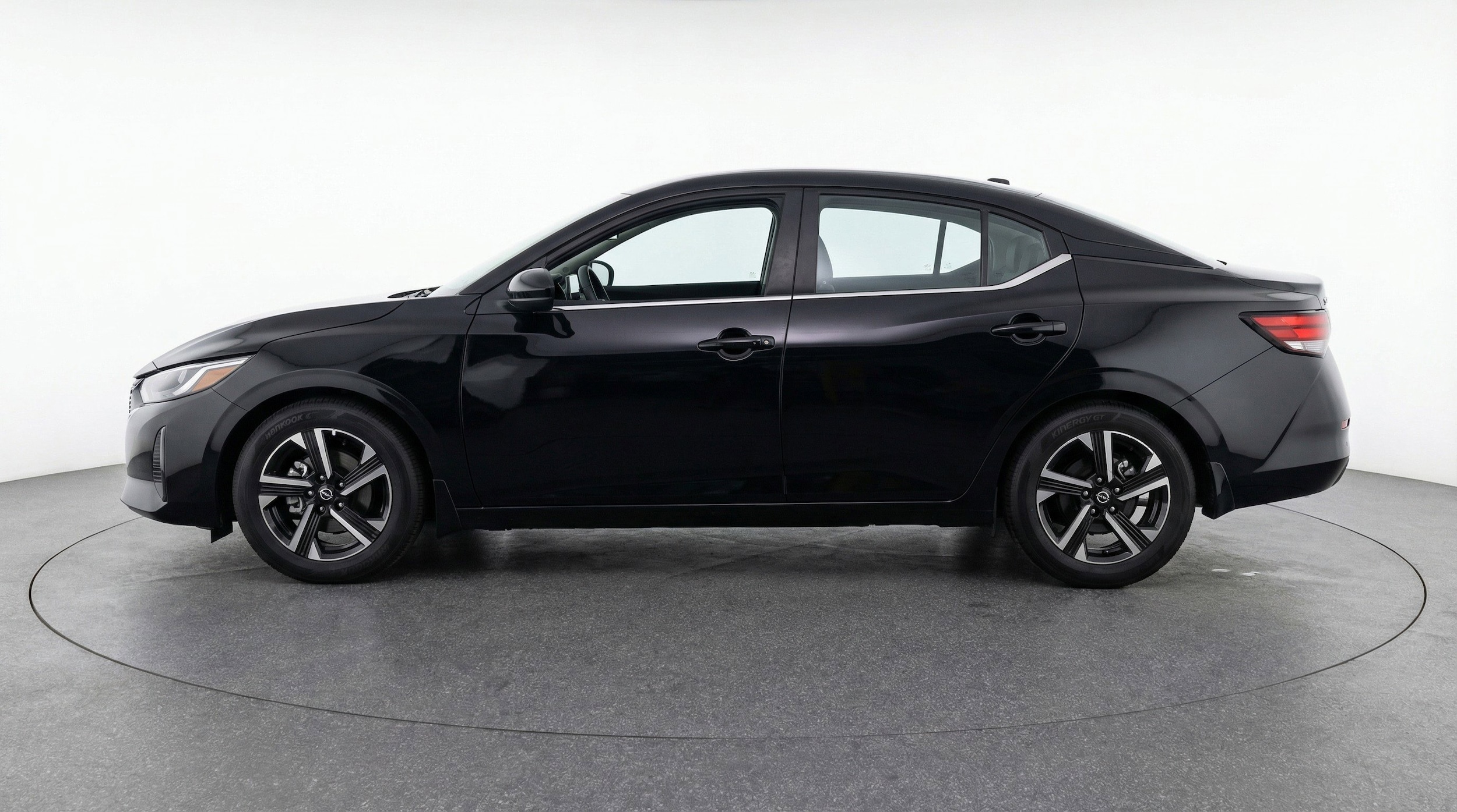 Thumbnail: 2025 Nissan Sentra - 5