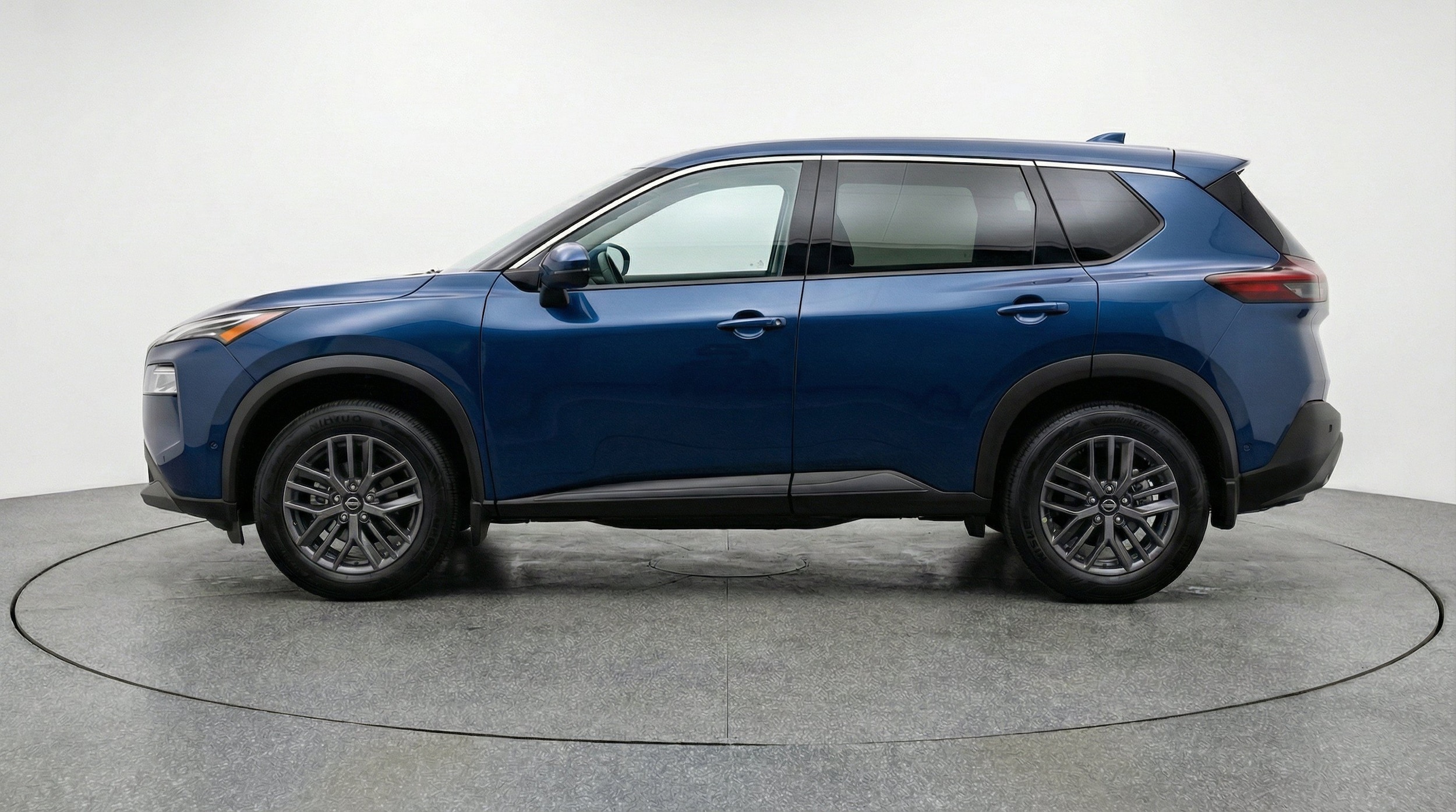 Thumbnail: 2026 Nissan Rogue - 5