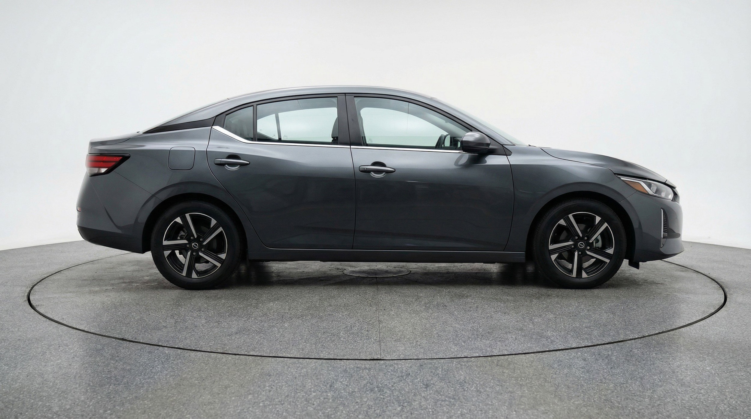 Thumbnail: 2025 Nissan Sentra - 11