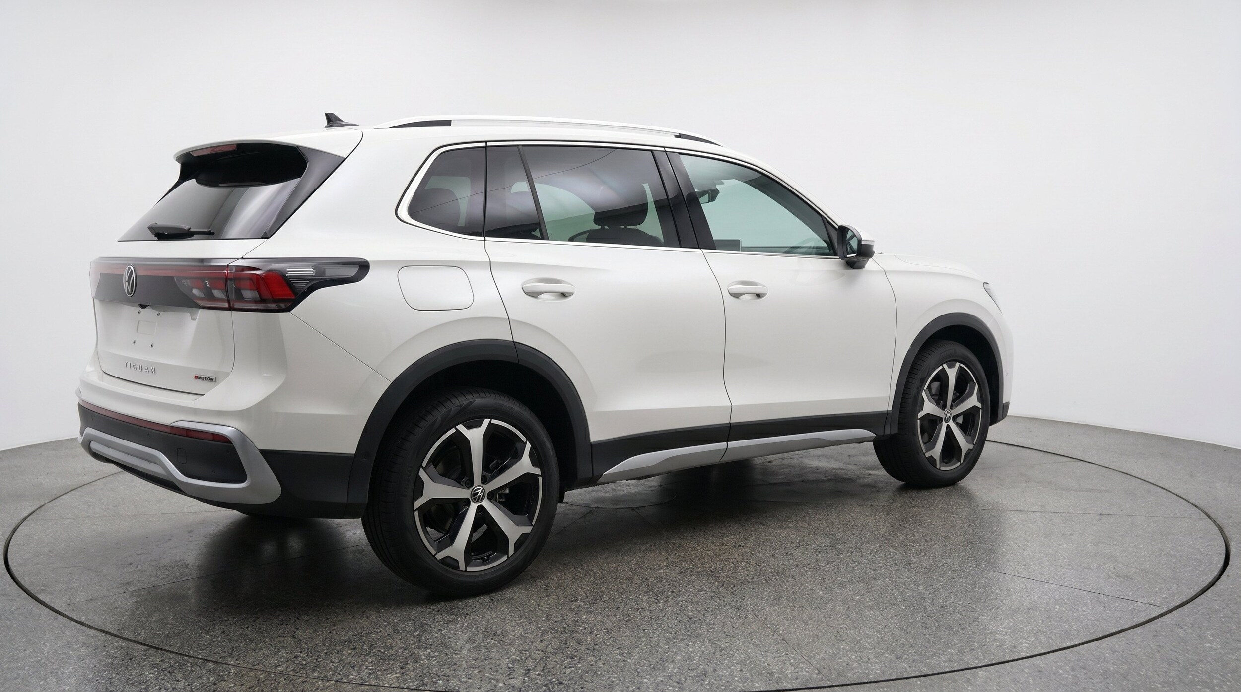 Thumbnail: 2026 Volkswagen Tiguan - 9