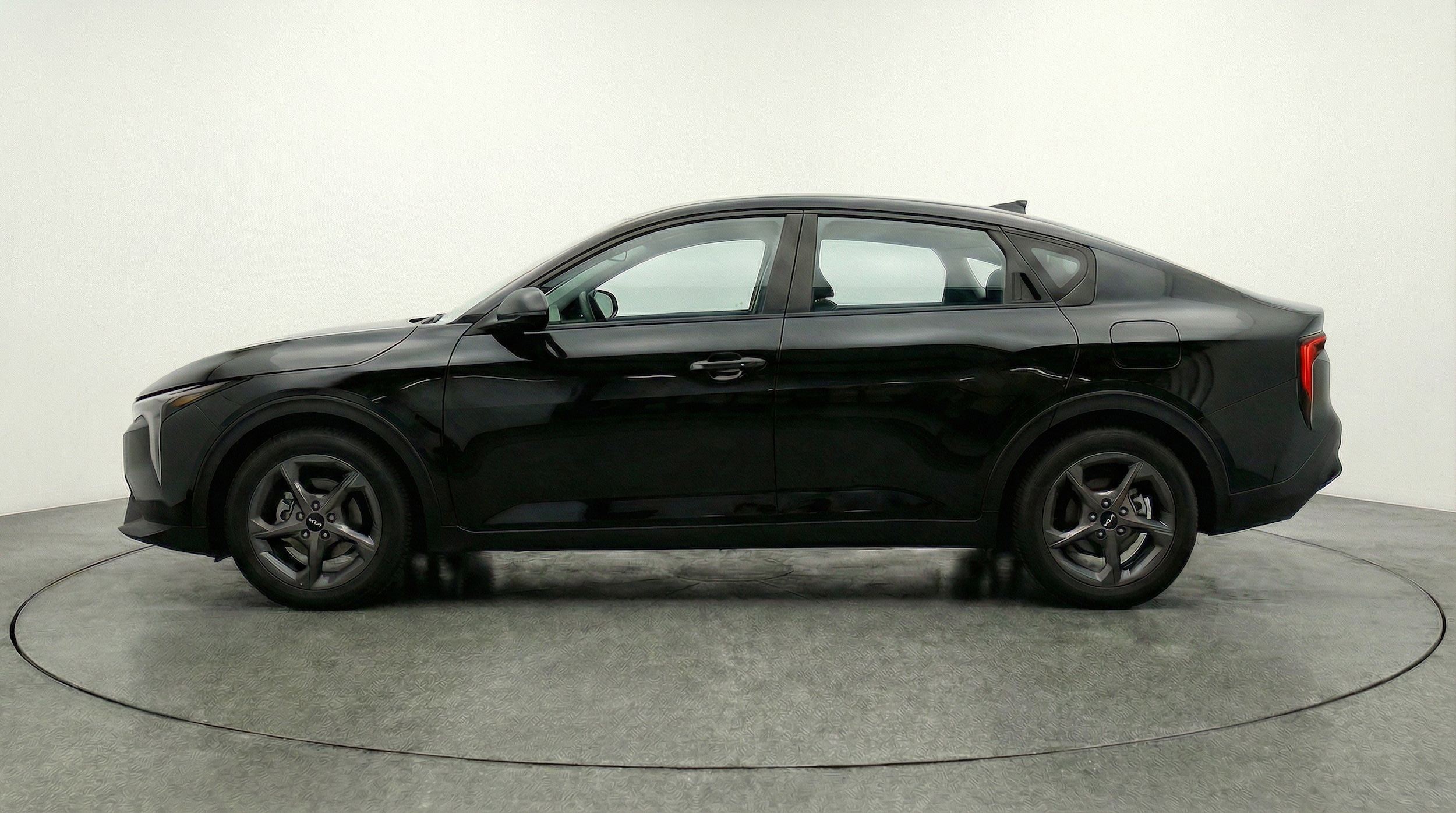 Thumbnail: 2025 Kia K4 - 5