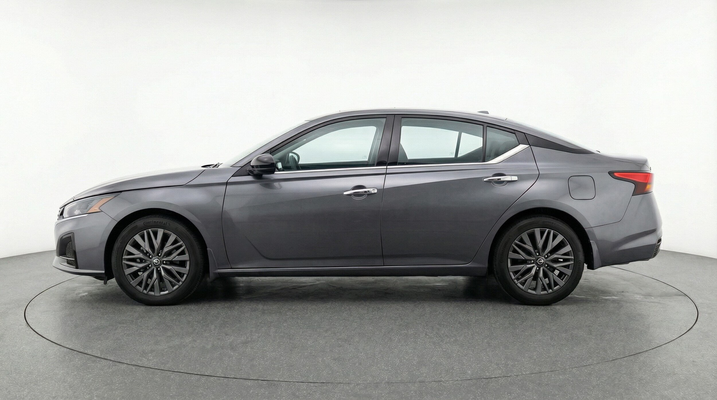 Thumbnail: 2025 Nissan Altima - 4