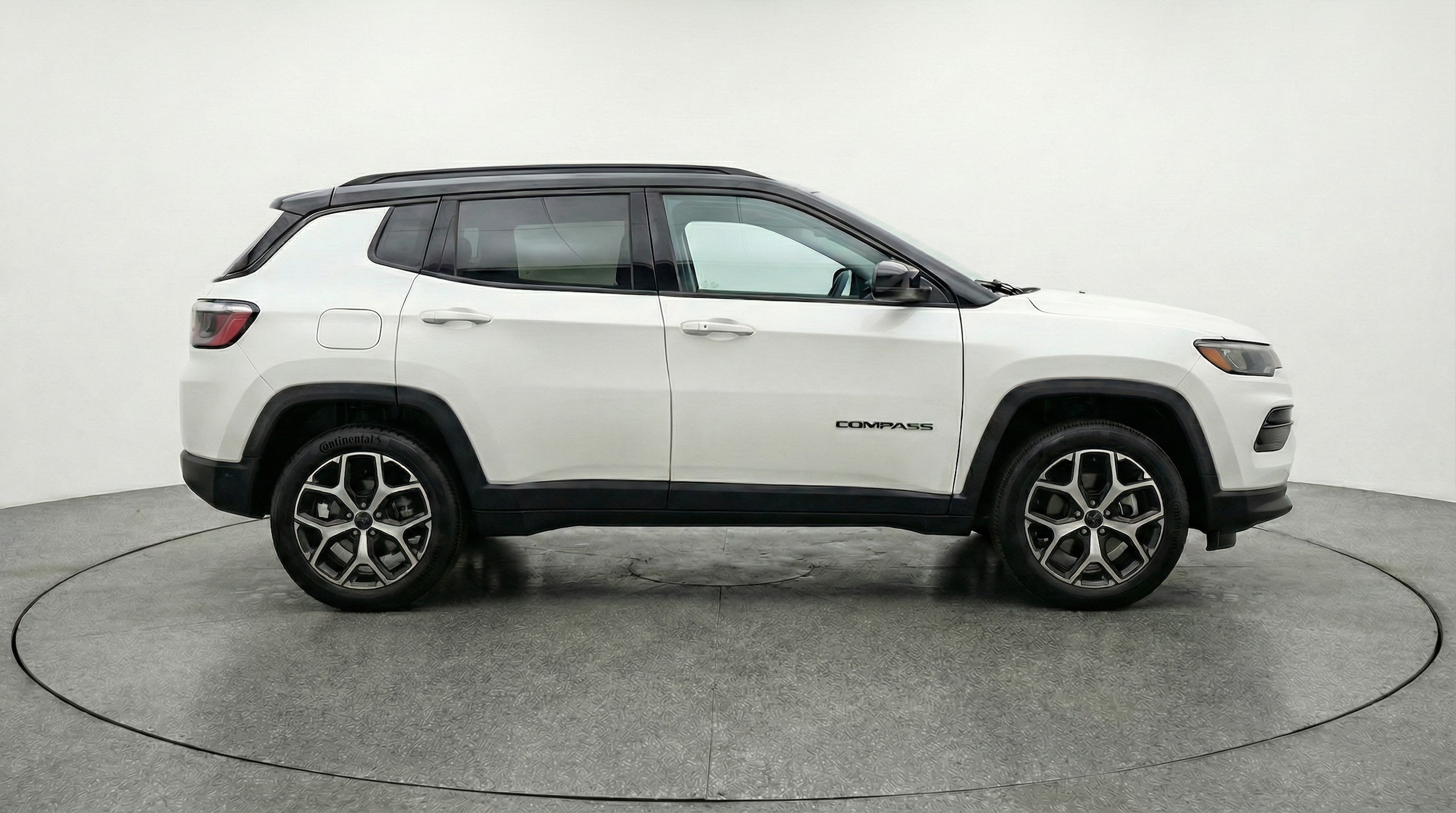 Thumbnail: 2025 Jeep Compass - 8