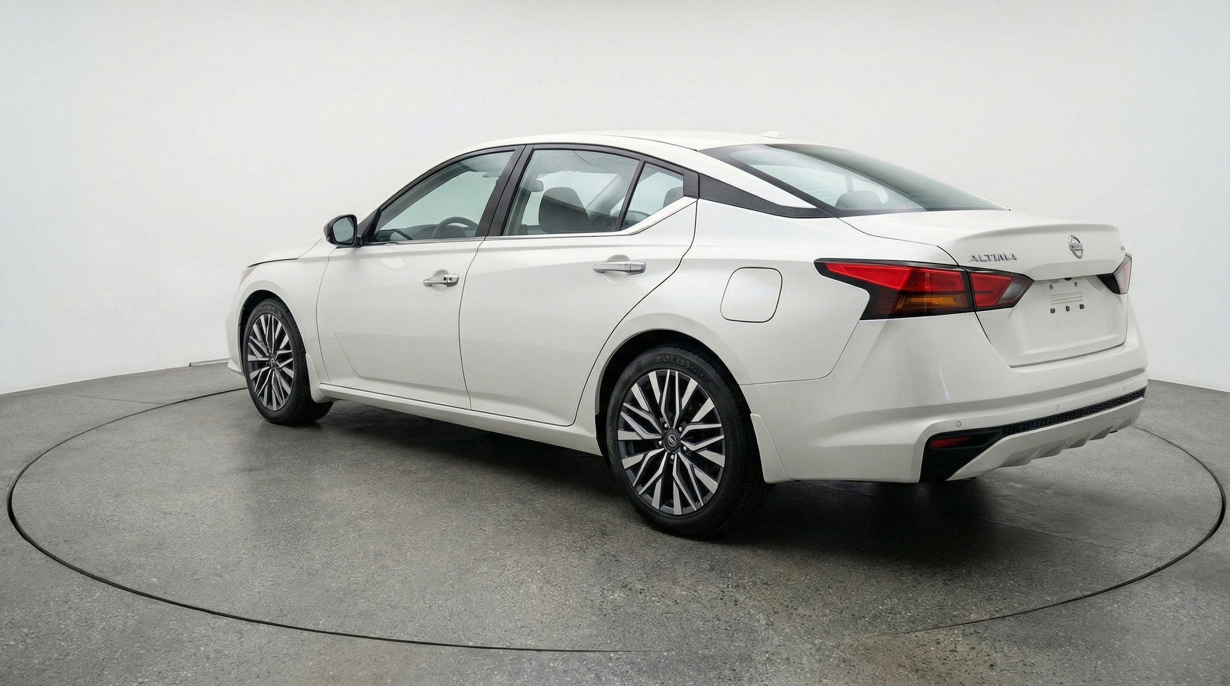 Thumbnail: 2025 Nissan Altima - 6