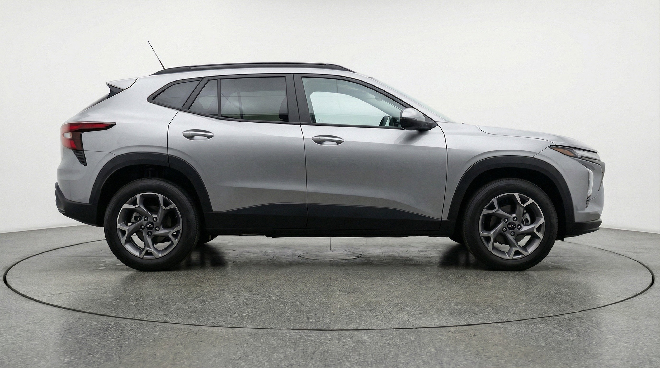 Thumbnail: 2025 Chevrolet Trax - 11