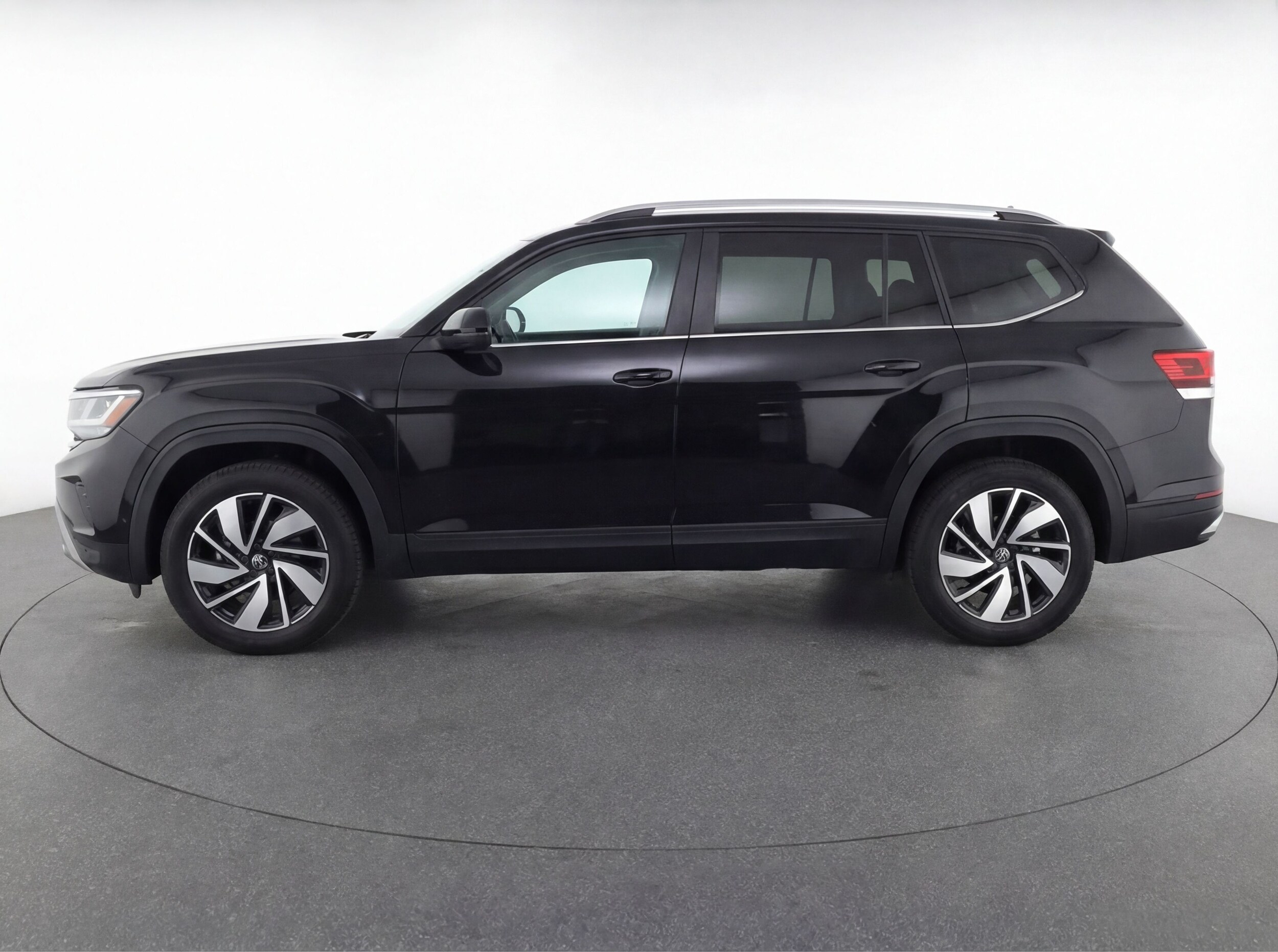 Thumbnail: 2025 Volkswagen Atlas - 4