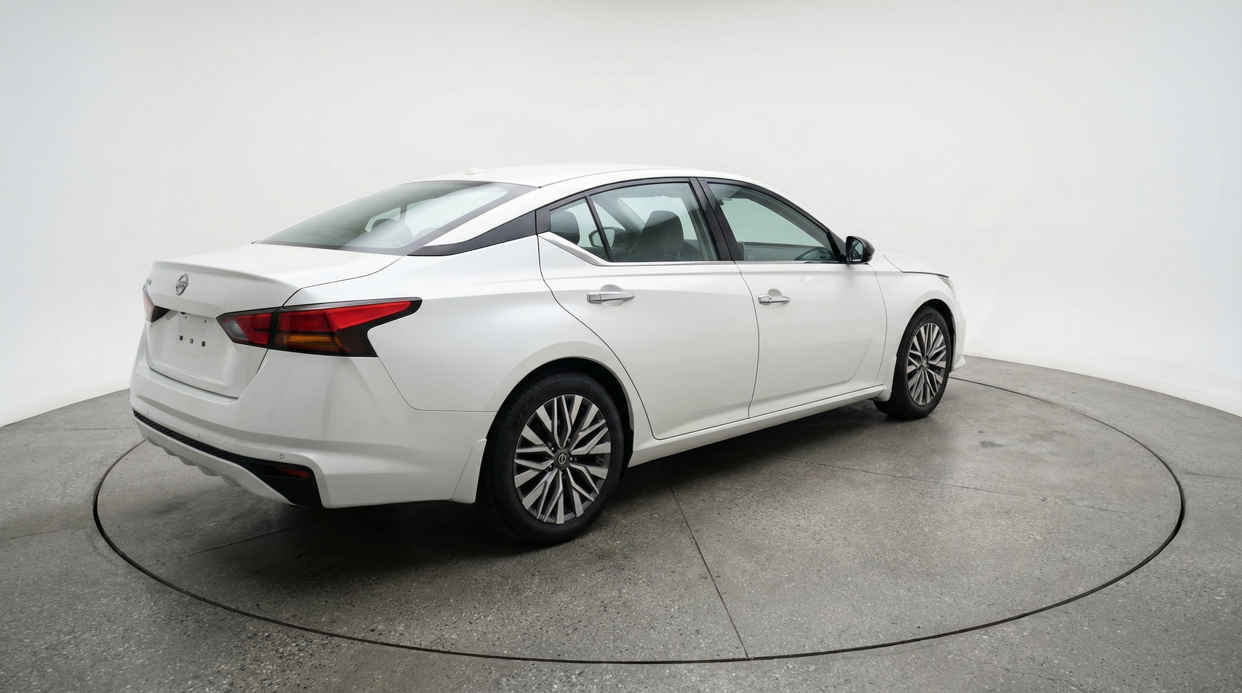 Thumbnail: 2025 Nissan Altima - 7