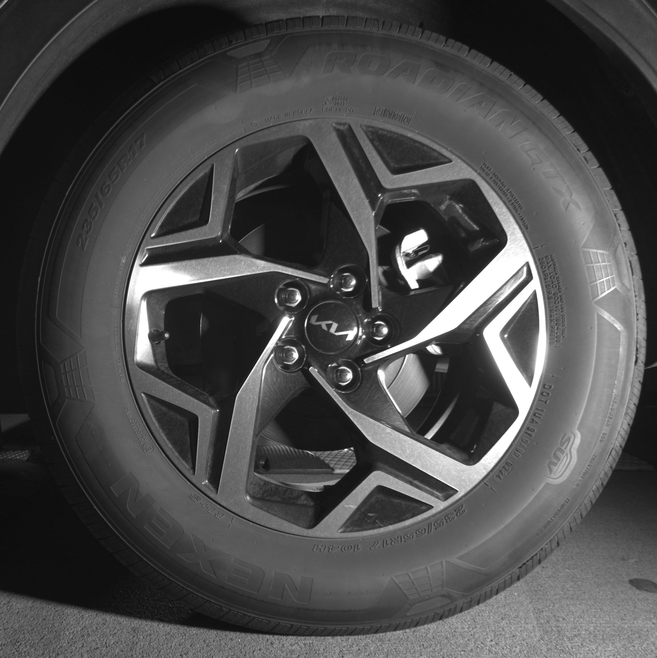 Thumbnail: 2024 Kia Sportage - 14