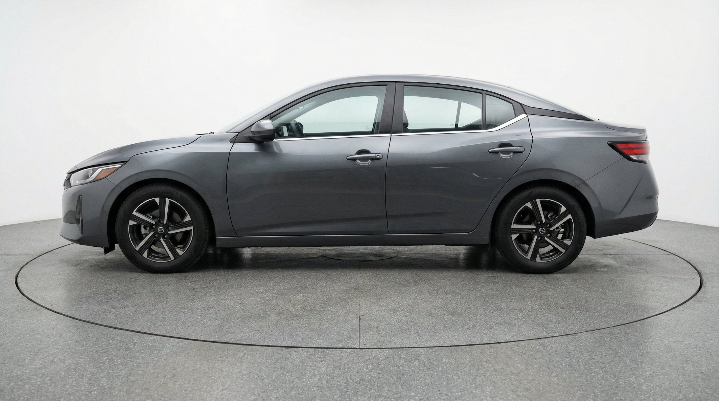 Thumbnail: 2025 Nissan Sentra - 5