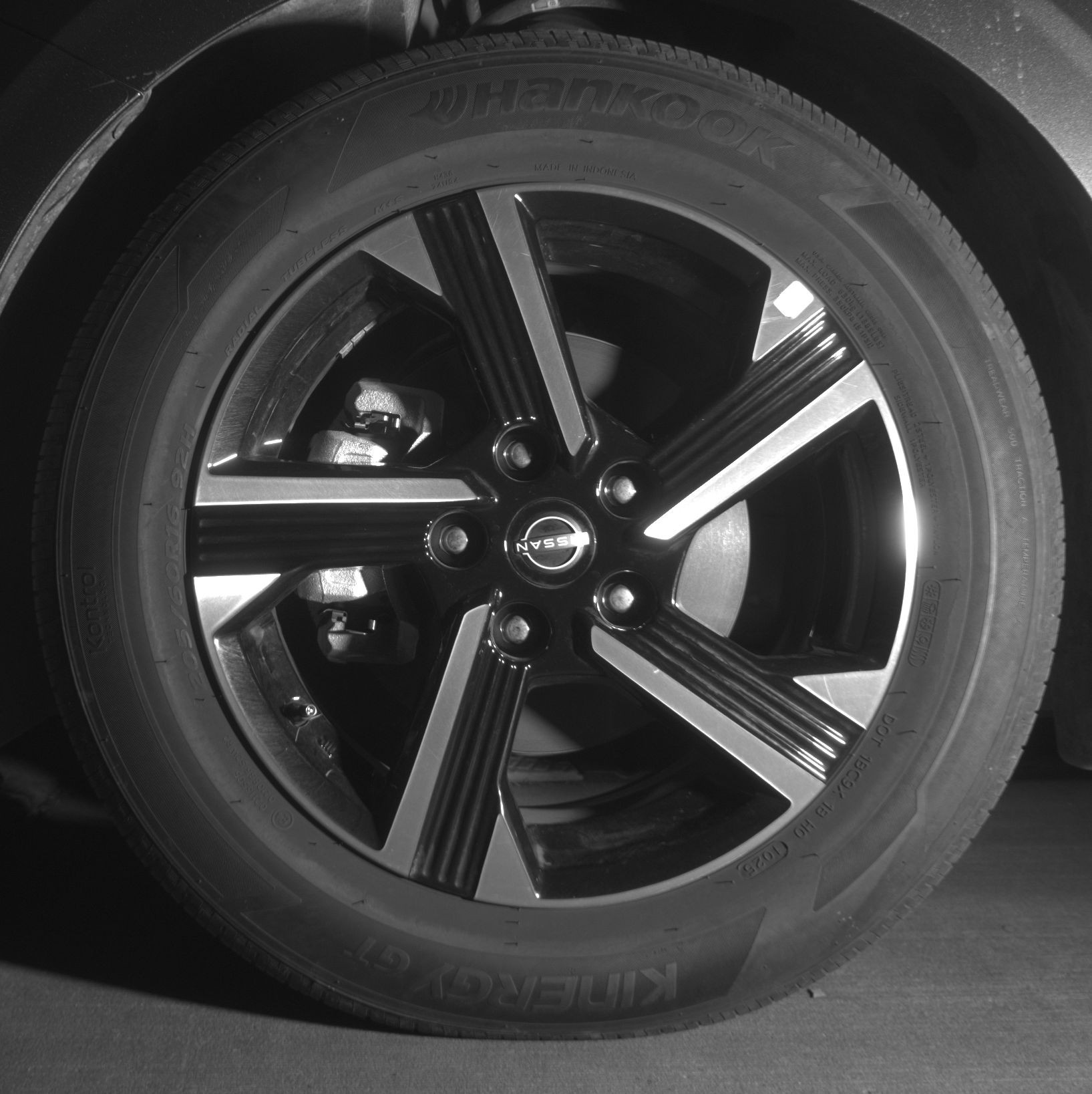 Thumbnail: 2025 Nissan Sentra - 9