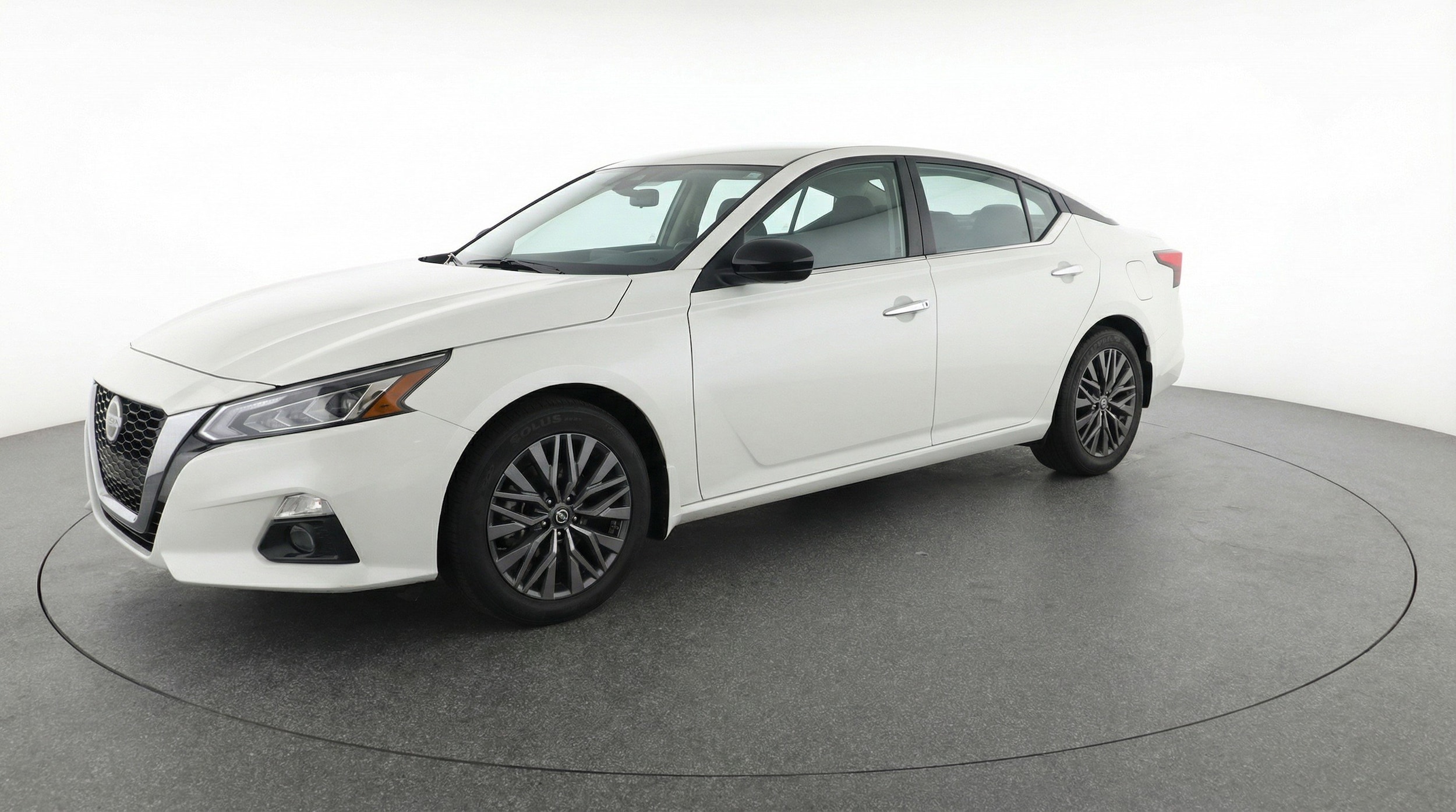 Thumbnail: 2025 Nissan Altima - 3