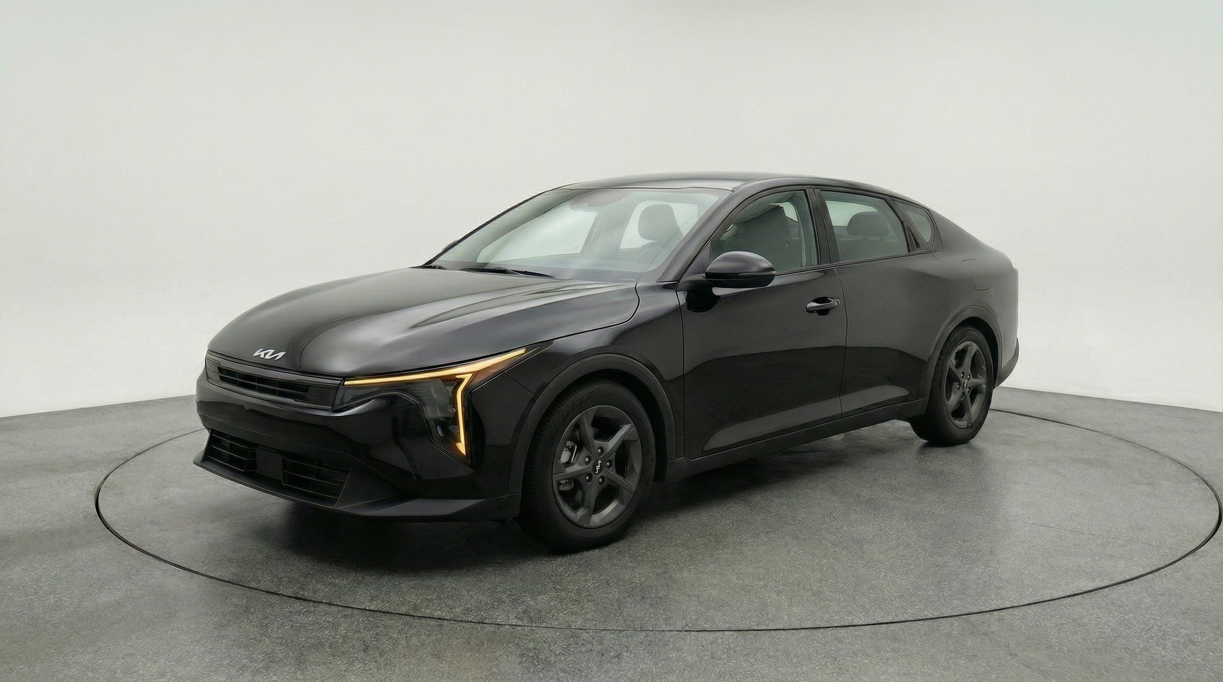 Thumbnail: 2025 Kia K4 - 3