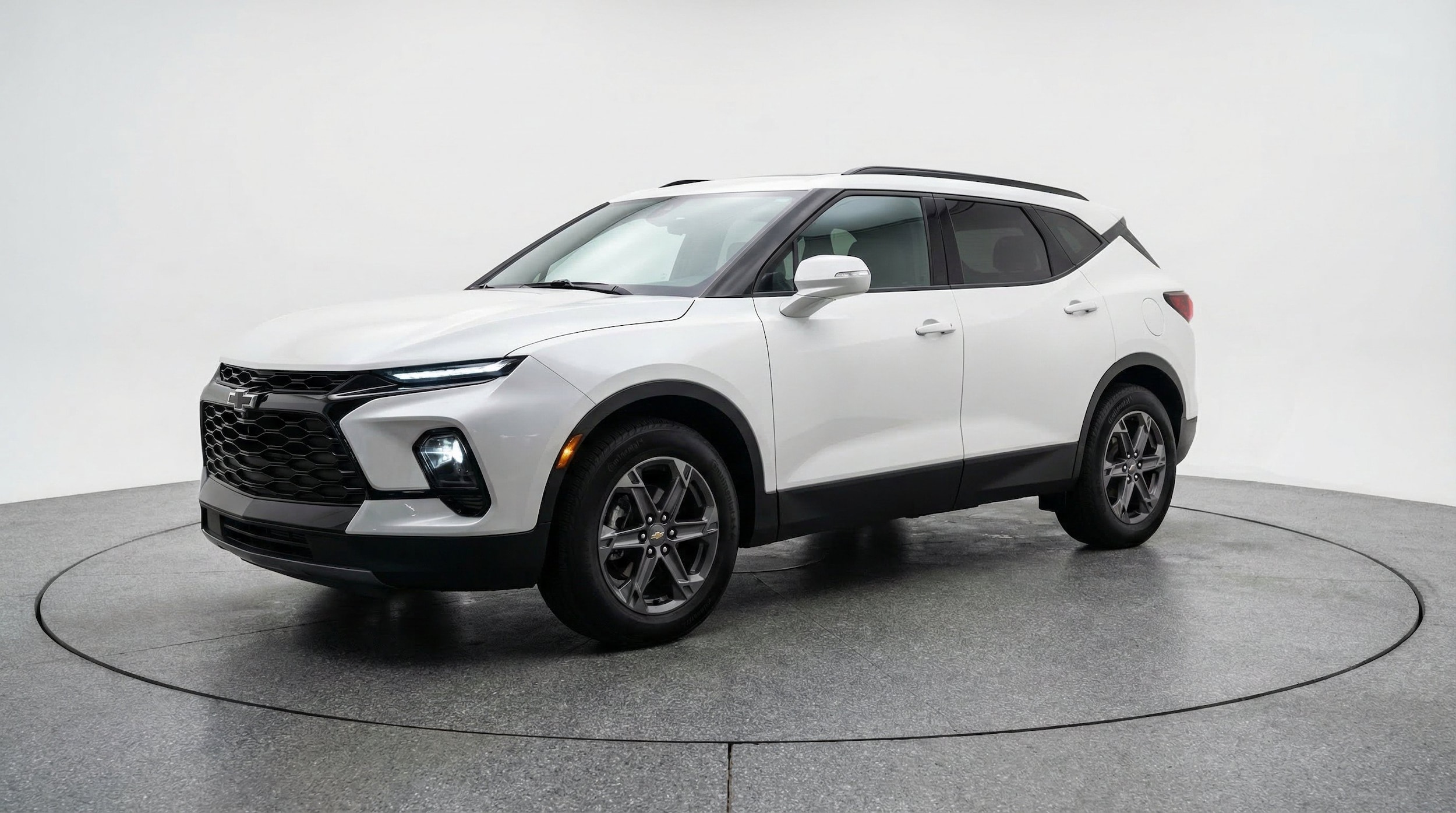 Thumbnail: 2025 Chevrolet Blazer - 3