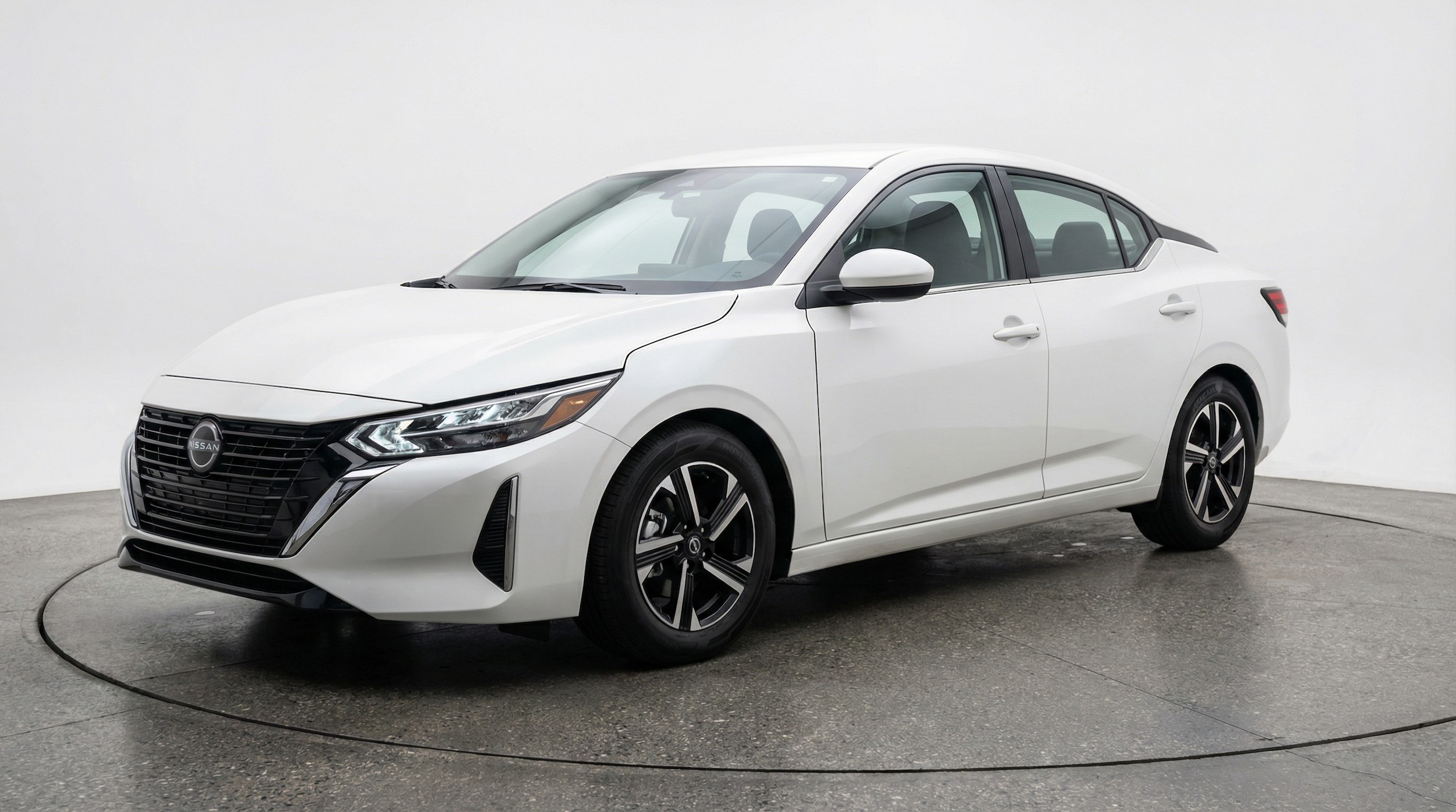 Thumbnail: 2025 Nissan Sentra - 3