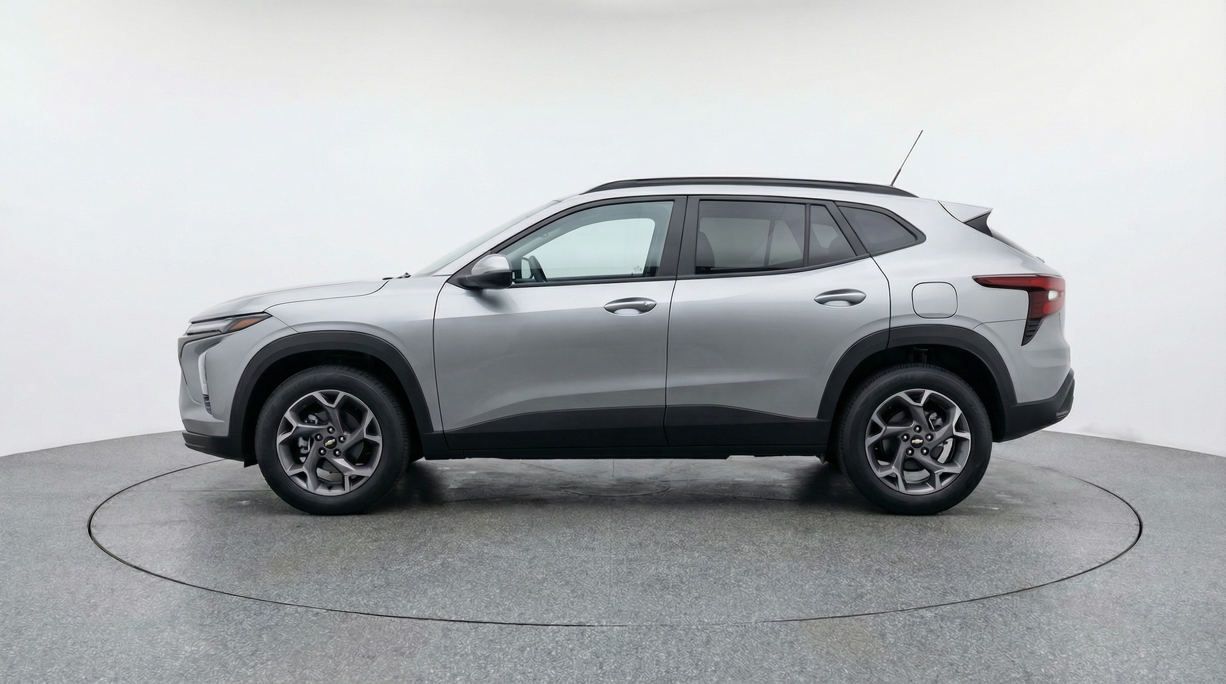 Thumbnail: 2025 Chevrolet Trax - 4