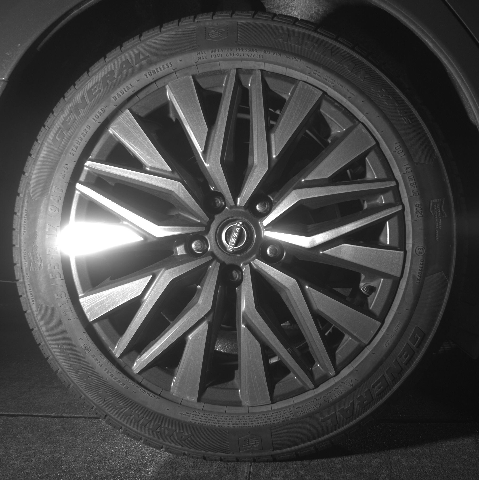 Thumbnail: 2025 Nissan Altima - 12