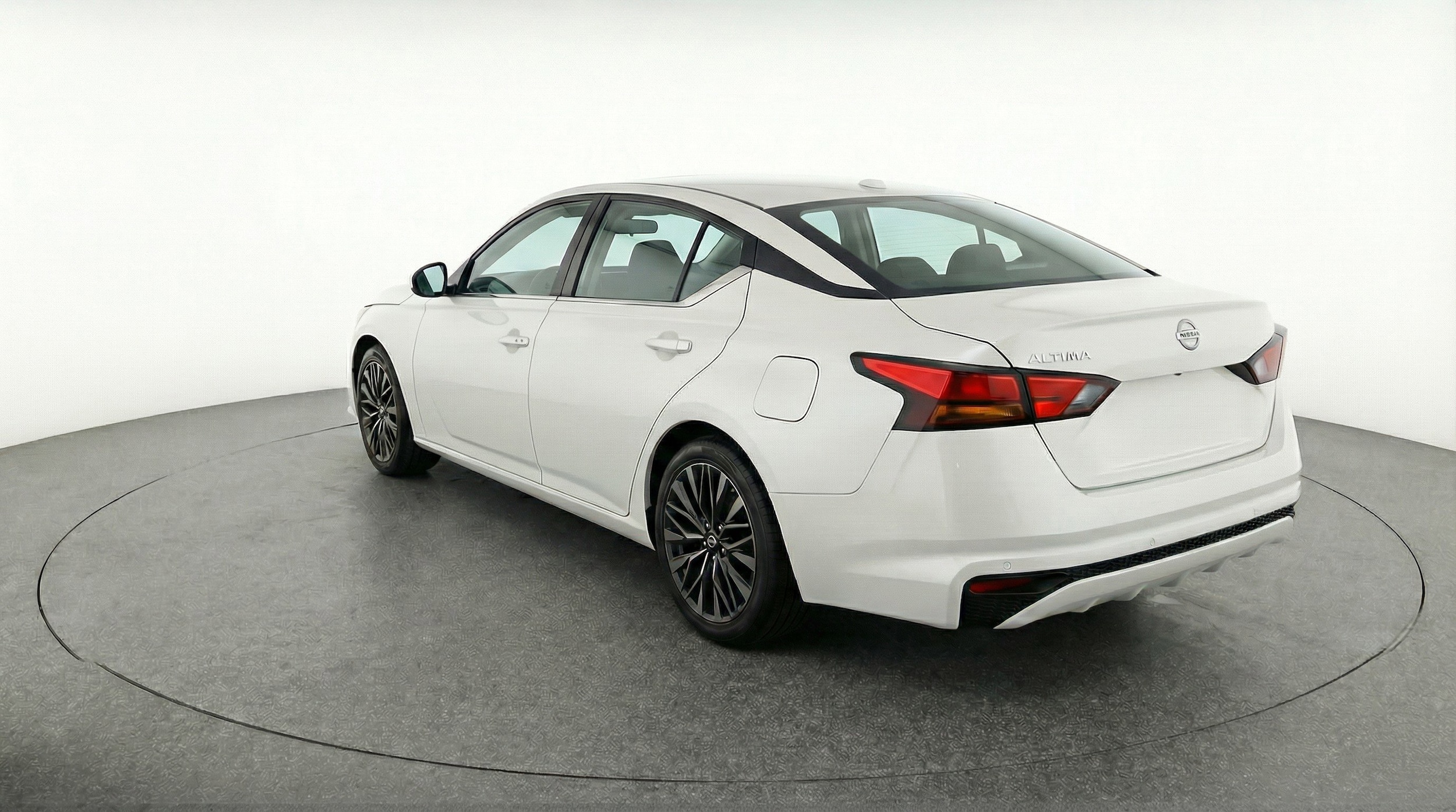 Thumbnail: 2025 Nissan Altima - 6