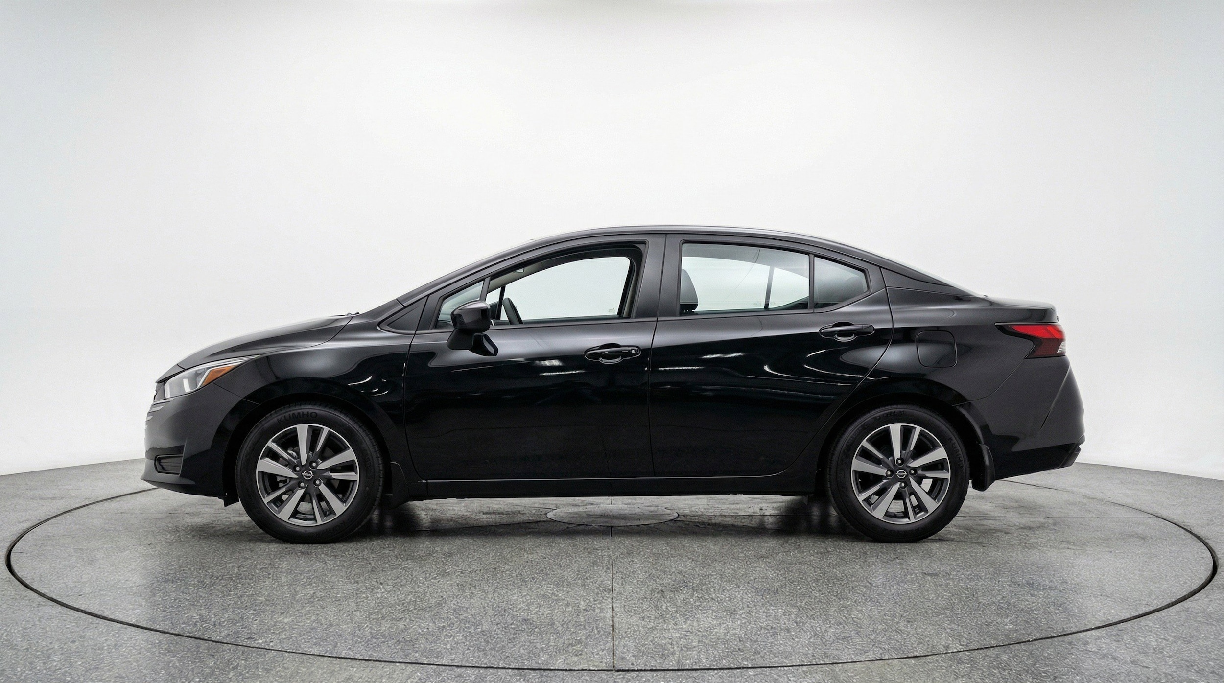 Thumbnail: 2025 Nissan Versa - 5