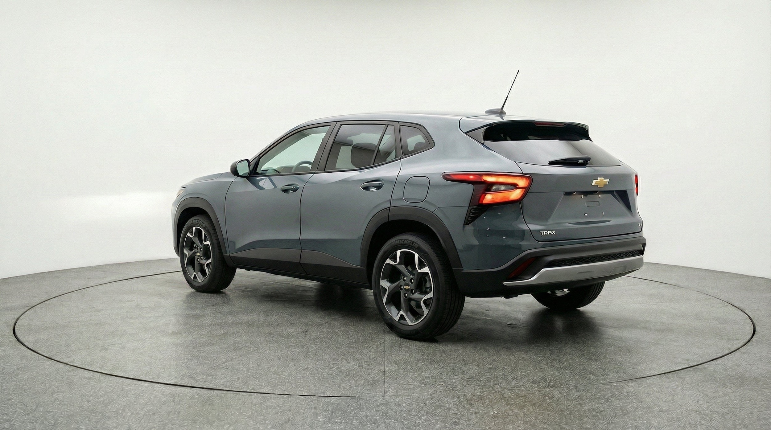 Thumbnail: 2025 Chevrolet Trax - 6