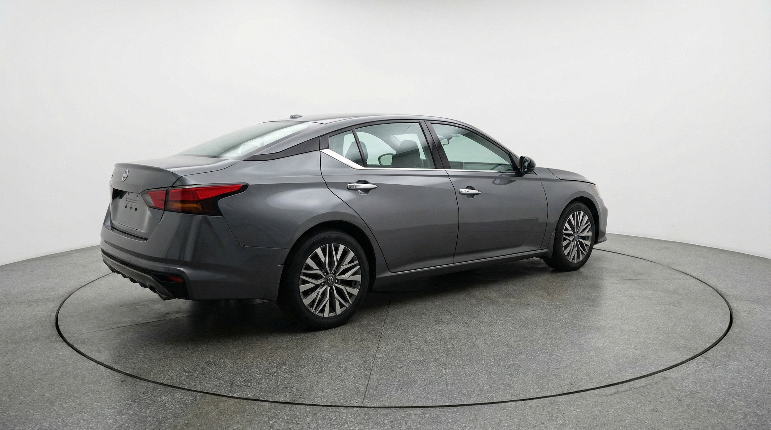 Thumbnail: 2025 Nissan Altima - 9