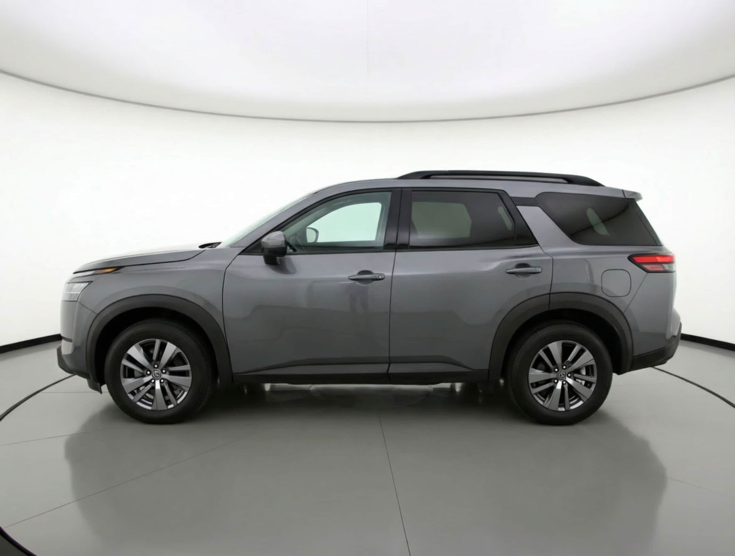 Thumbnail: 2025 Nissan Pathfinder - 4