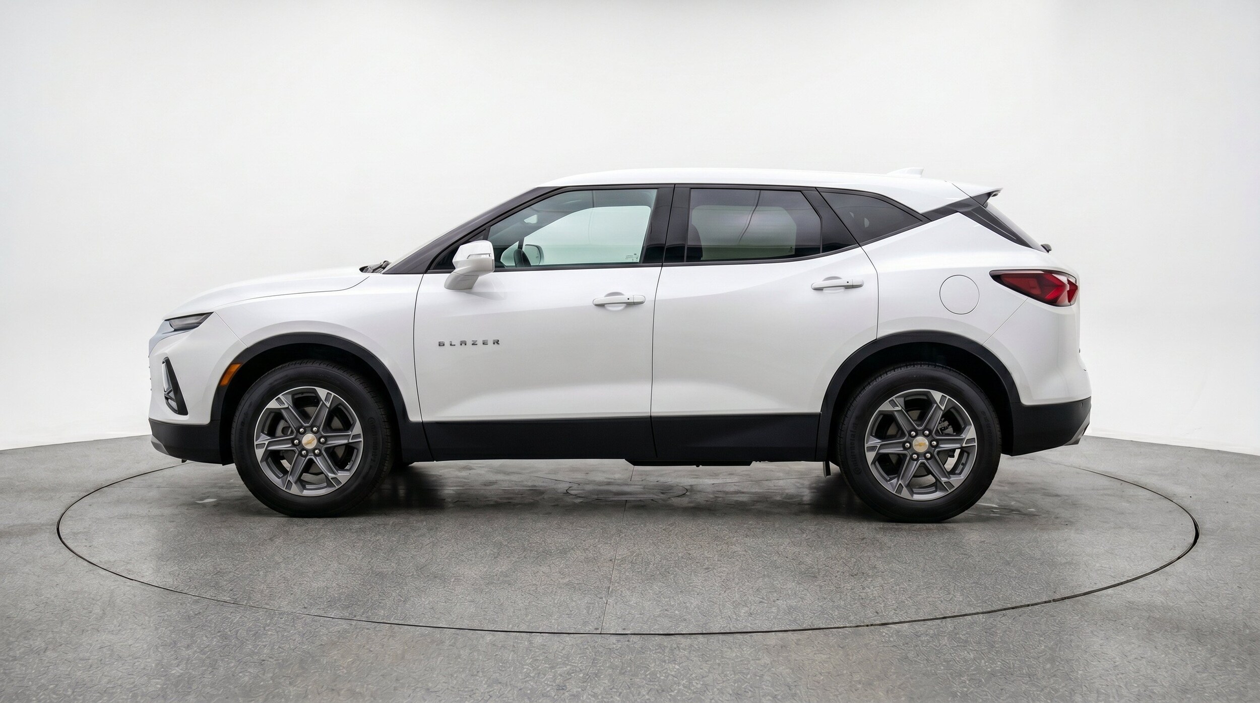 Thumbnail: 2026 Chevrolet Blazer - 5