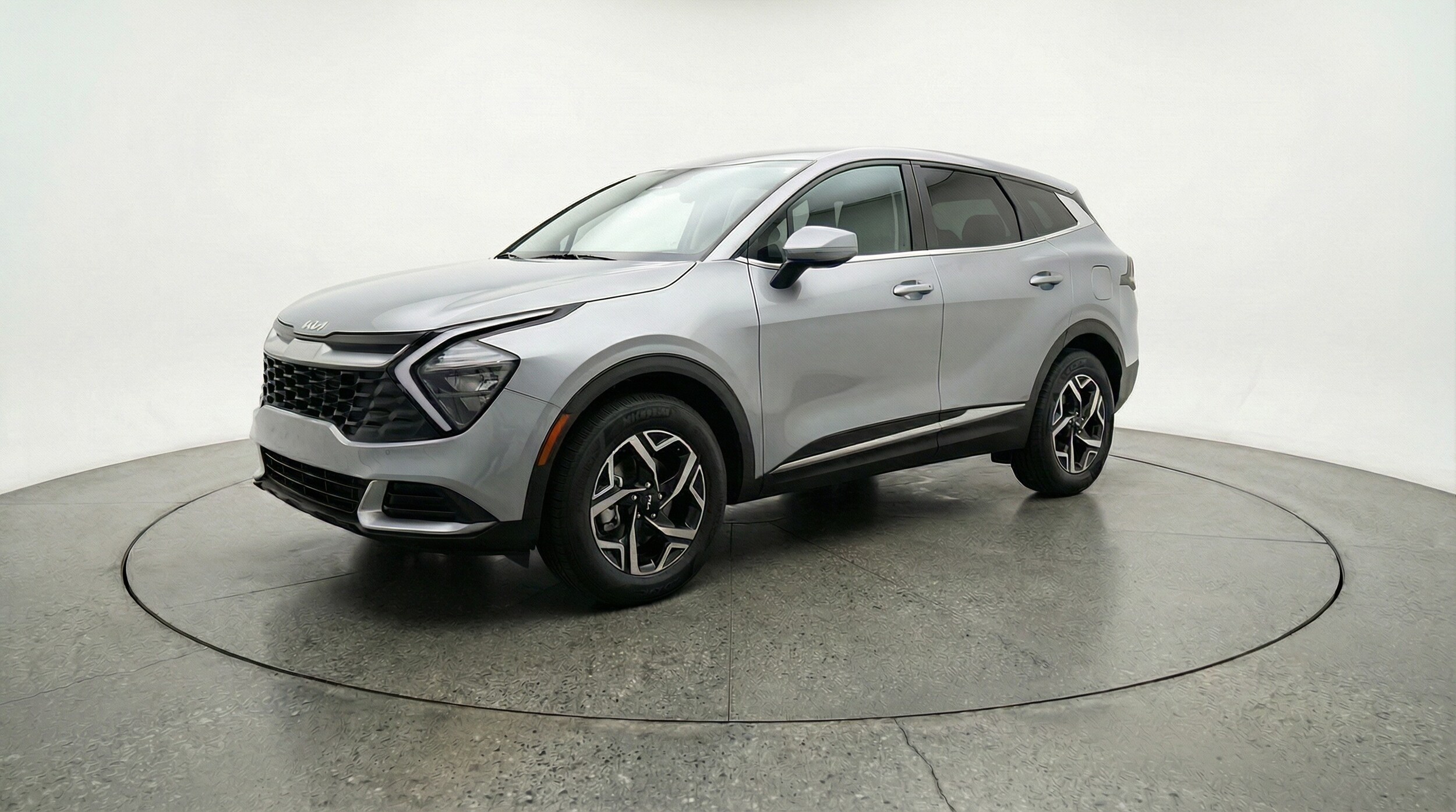 Thumbnail: 2025 Kia Sportage - 3