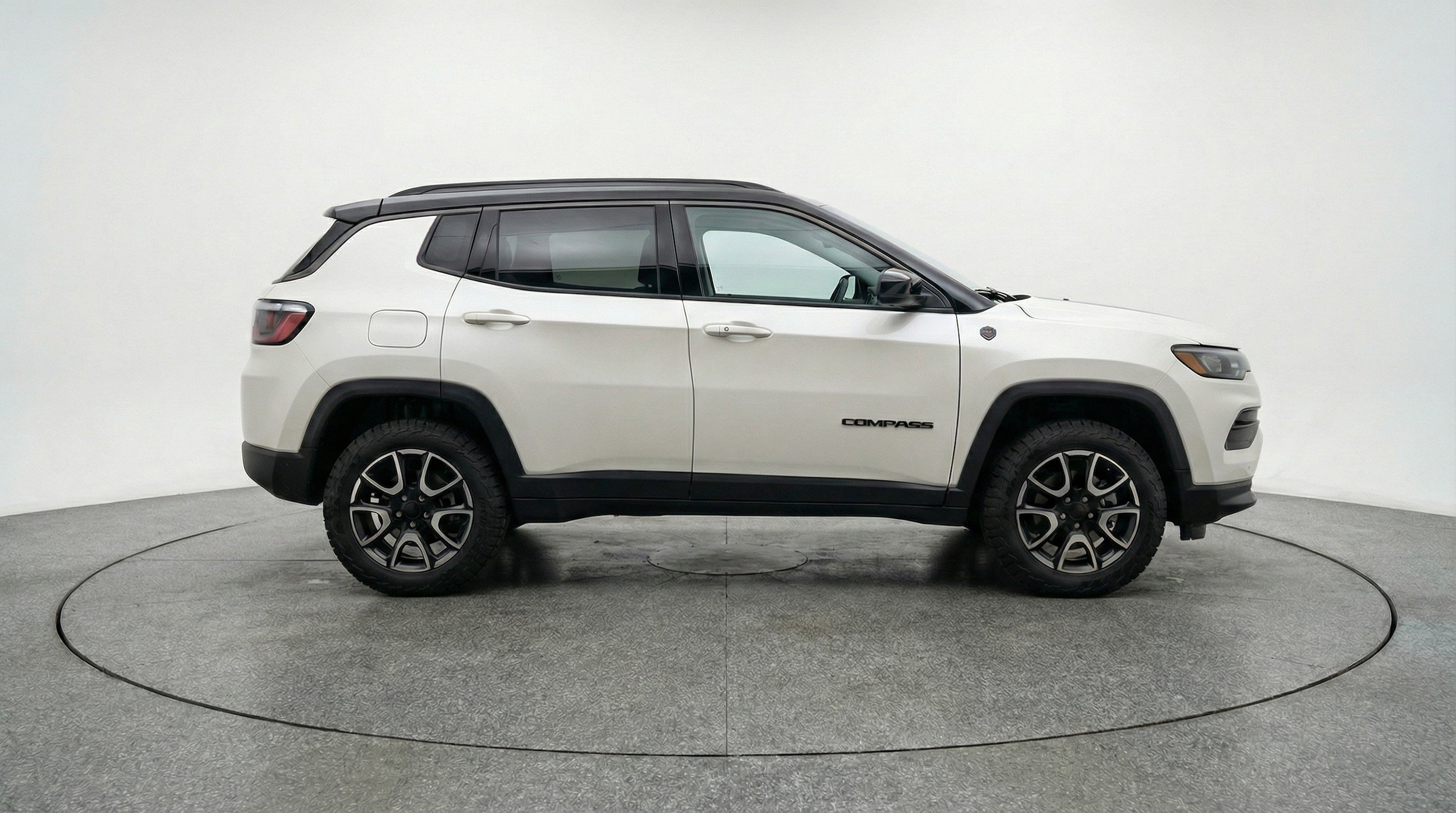 Thumbnail: 2025 Jeep Compass - 11