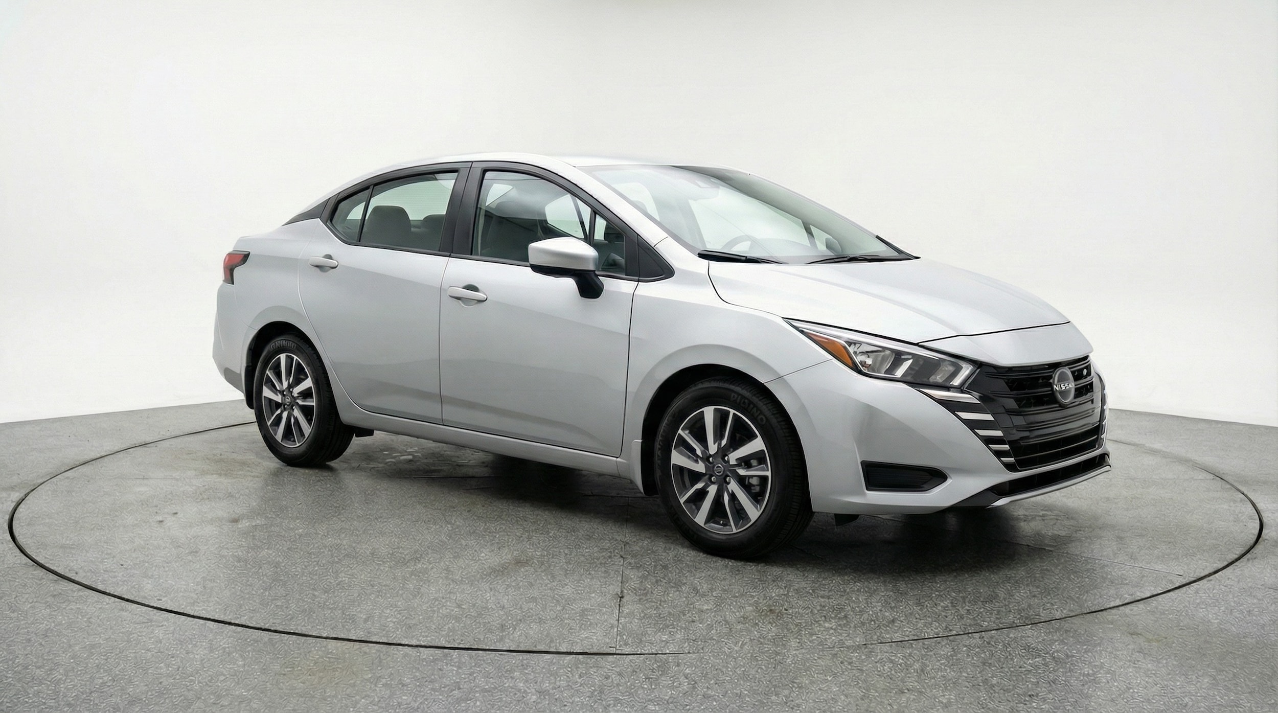 2025 Nissan Versa Sedan SV