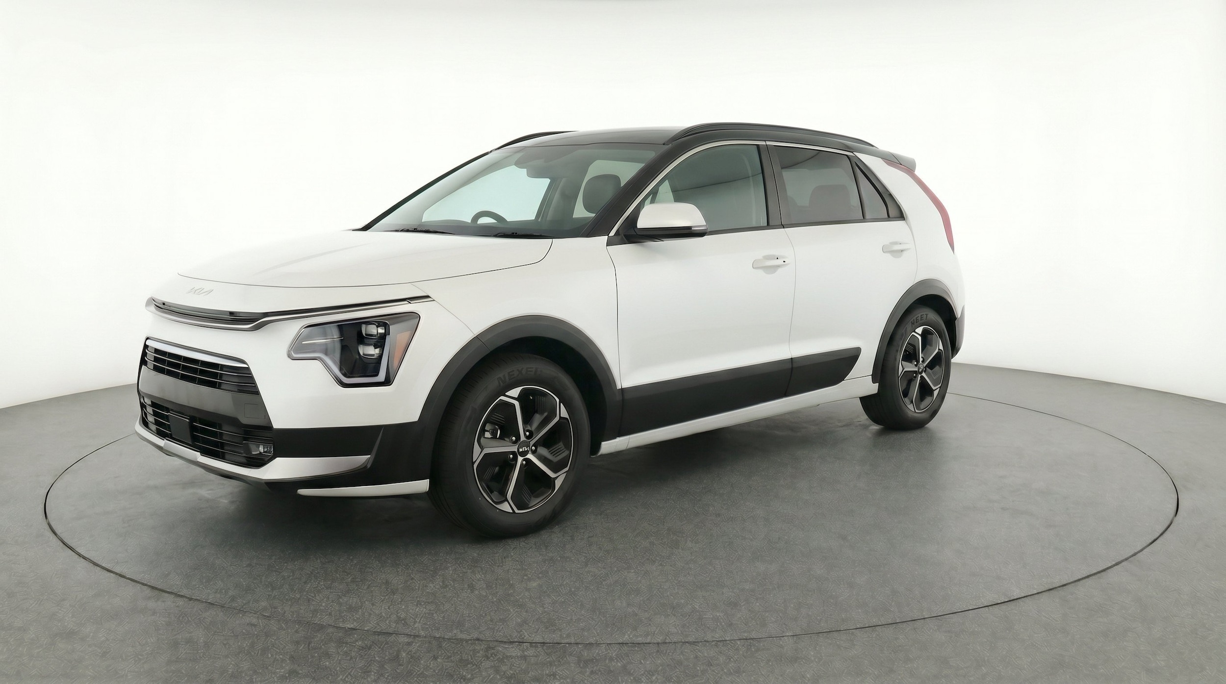 Thumbnail: 2026 Kia Niro - 3