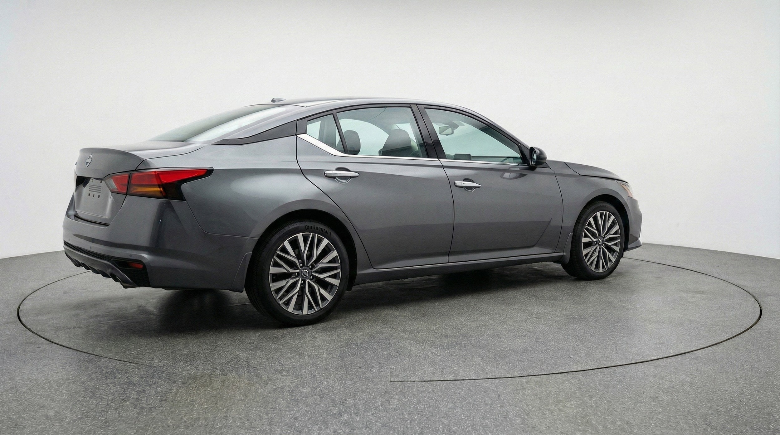 Thumbnail: 2025 Nissan Altima - 9