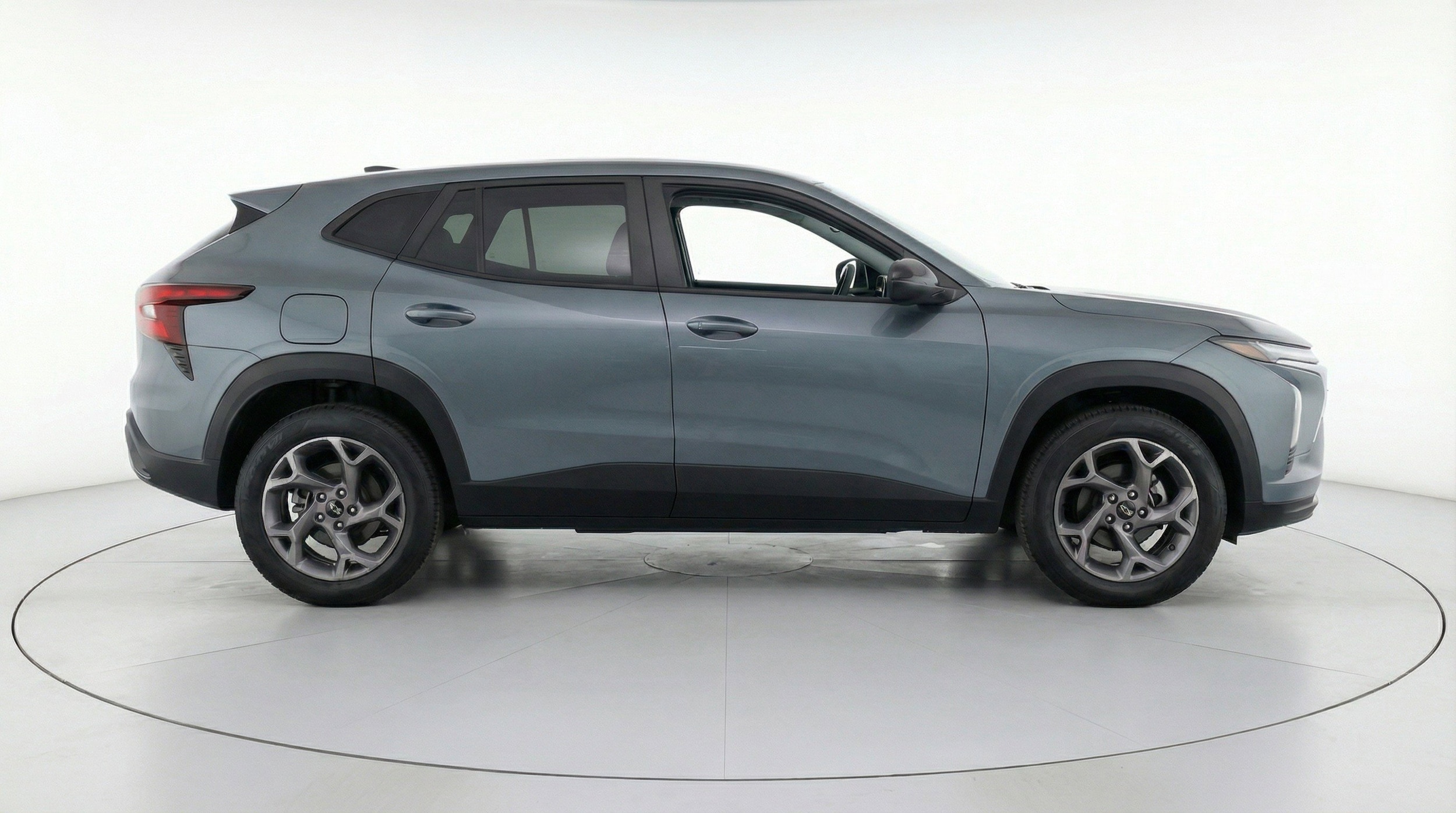 Thumbnail: 2025 Chevrolet Trax - 11