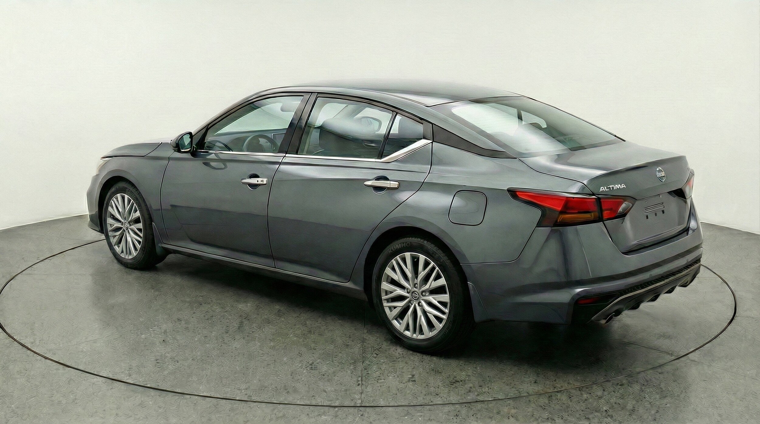 Thumbnail: 2025 Nissan Altima - 6