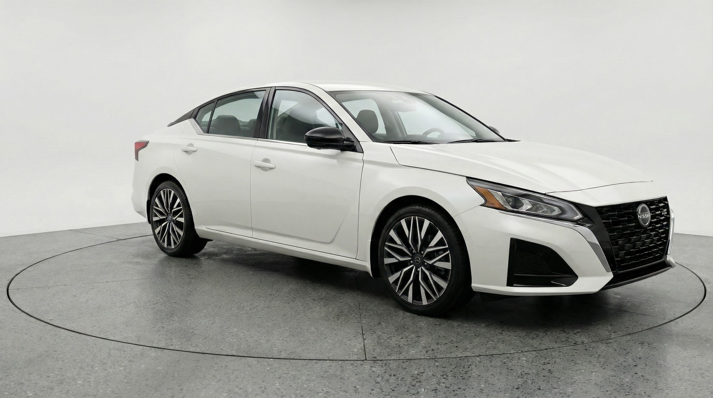 Thumbnail: 2025 Nissan Altima - 1