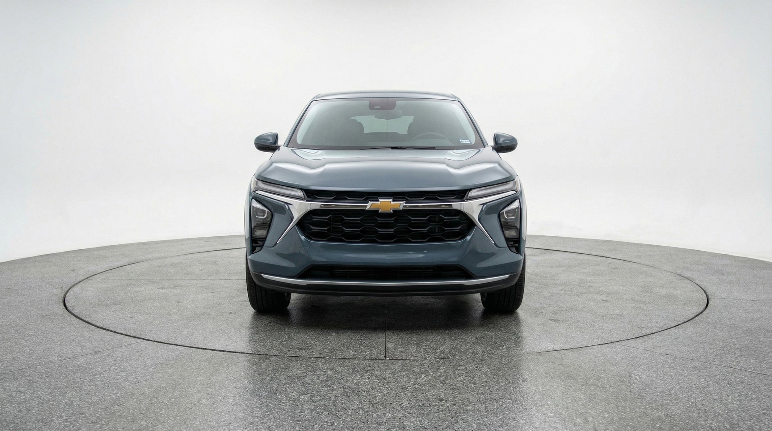 Thumbnail: 2025 Chevrolet Trax - 2