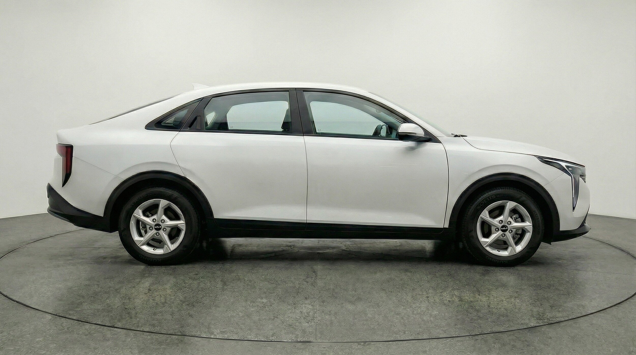 Thumbnail: 2025 Kia K4 - 11
