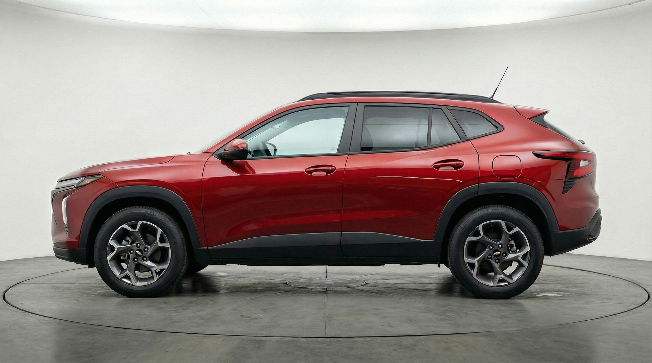 Thumbnail: 2025 Chevrolet Trax - 4