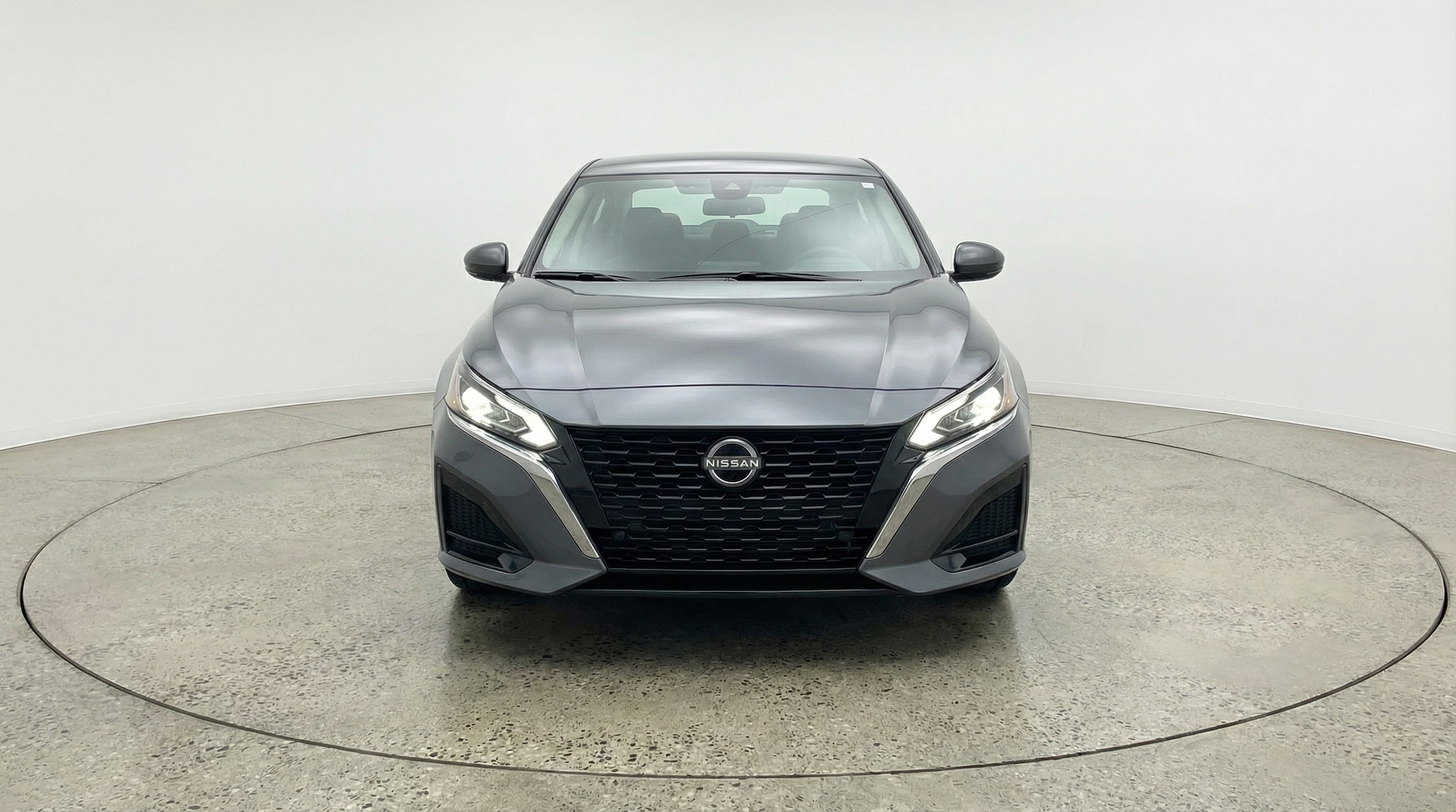 Thumbnail: 2025 Nissan Altima - 2