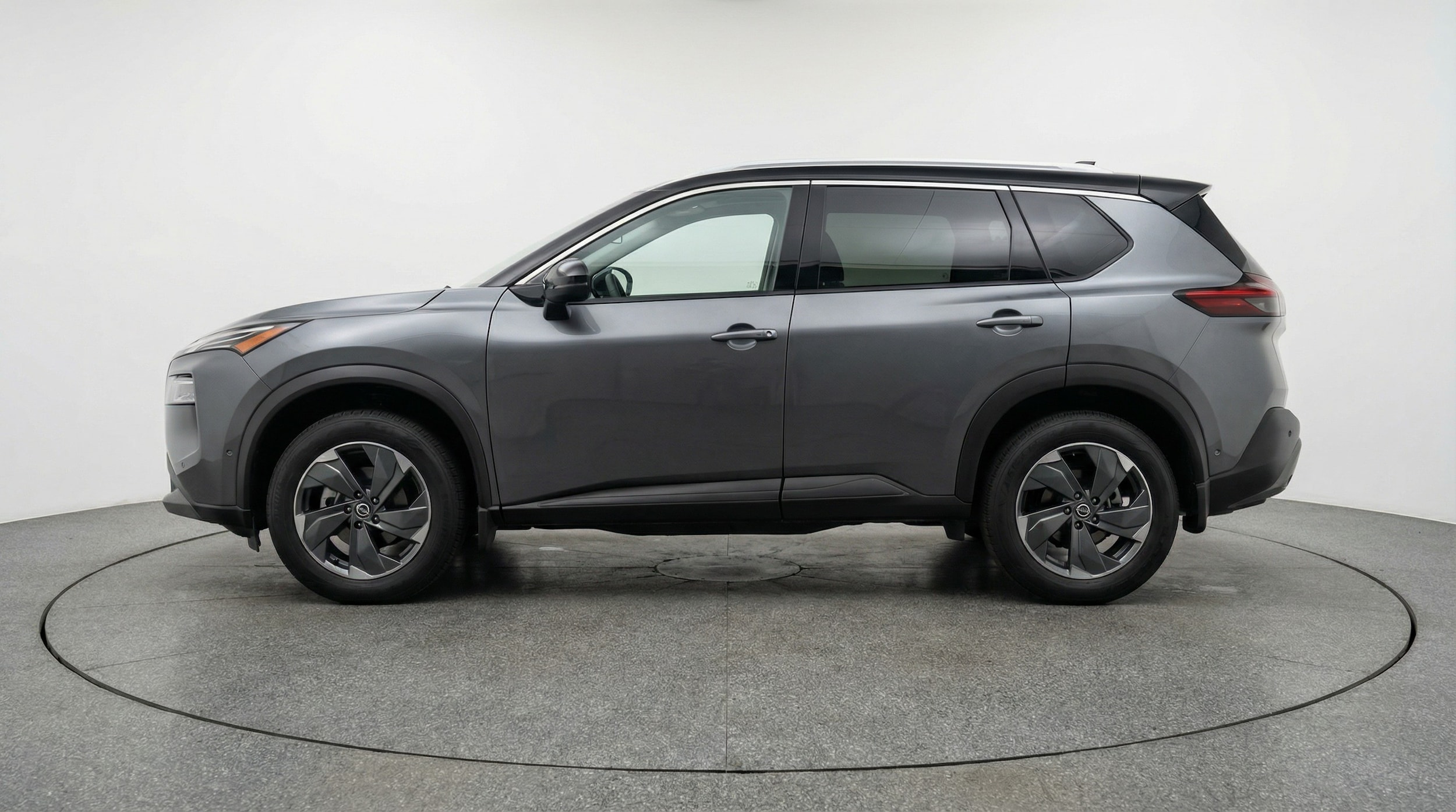 Thumbnail: 2025 Nissan Rogue - 4