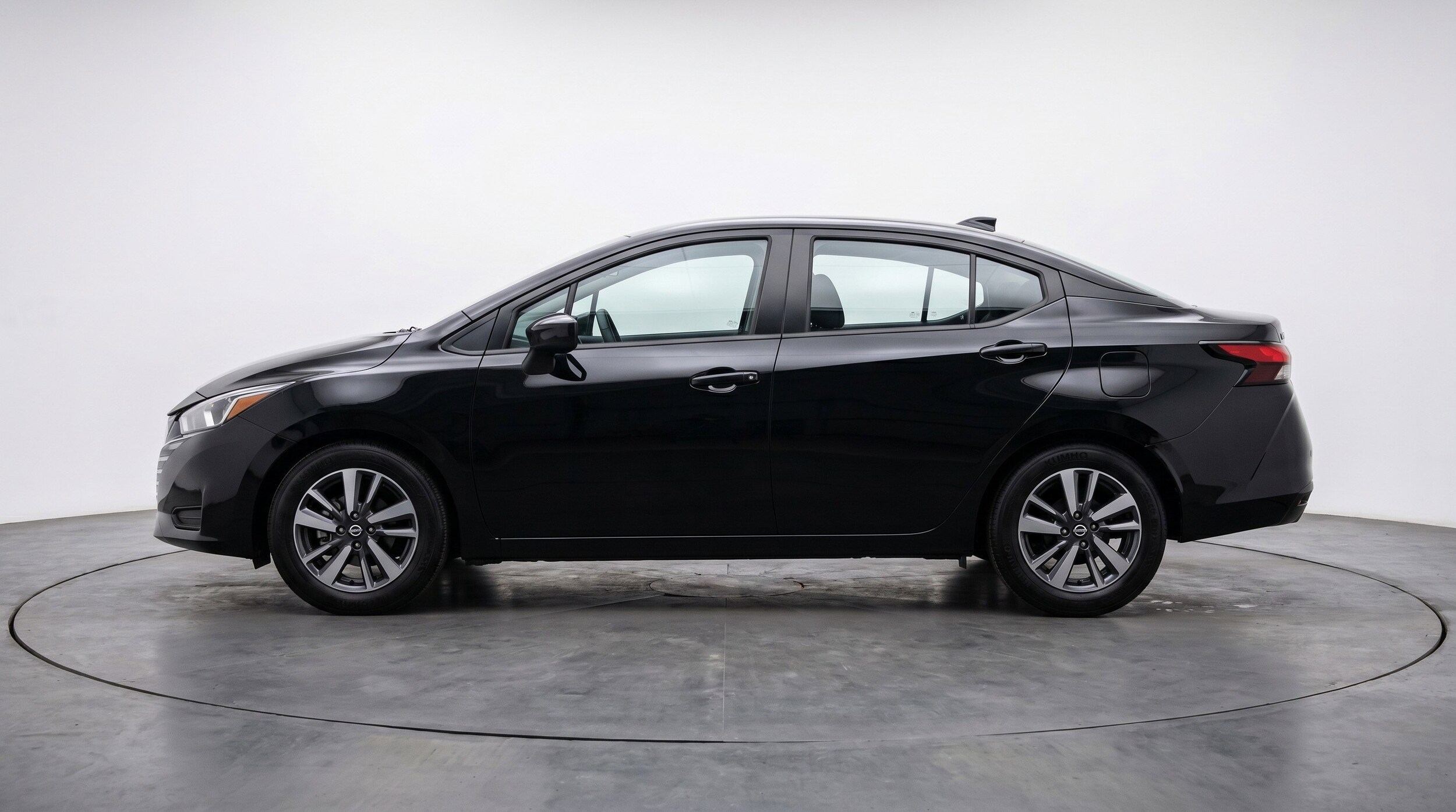 Thumbnail: 2025 Nissan Versa - 5