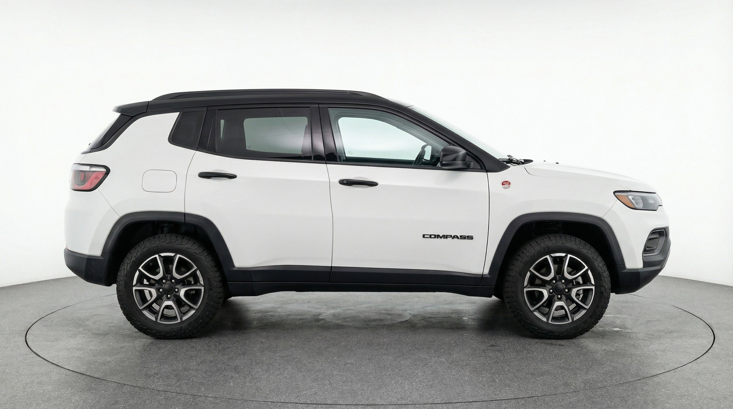 Thumbnail: 2025 Jeep Compass - 11