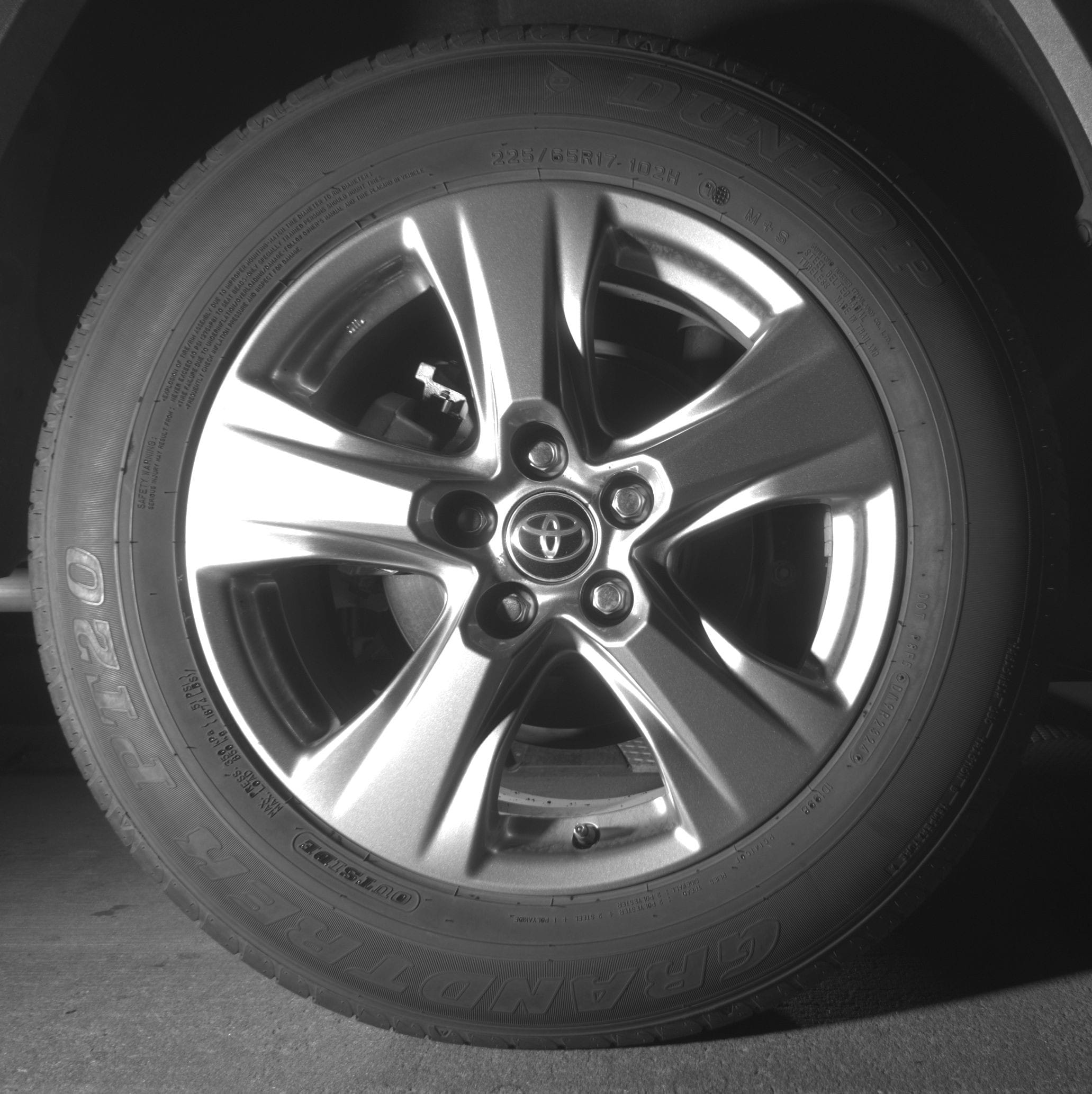 Thumbnail: 2025 Toyota RAV4 - 12