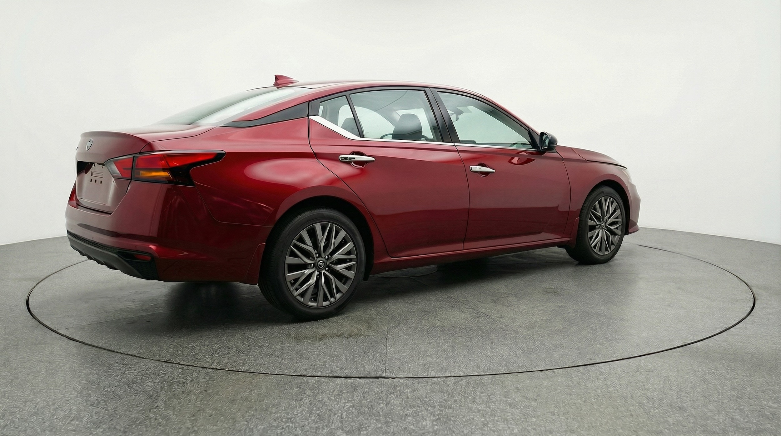 Thumbnail: 2025 Nissan Altima - 7