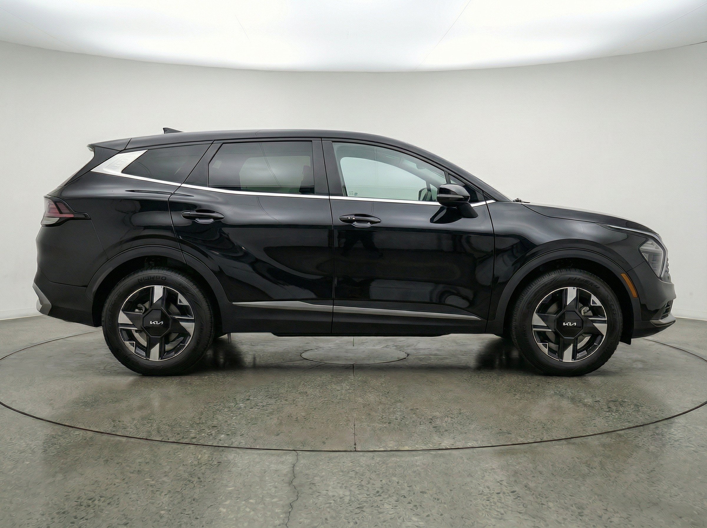 Thumbnail: 2026 Kia Sportage - 11
