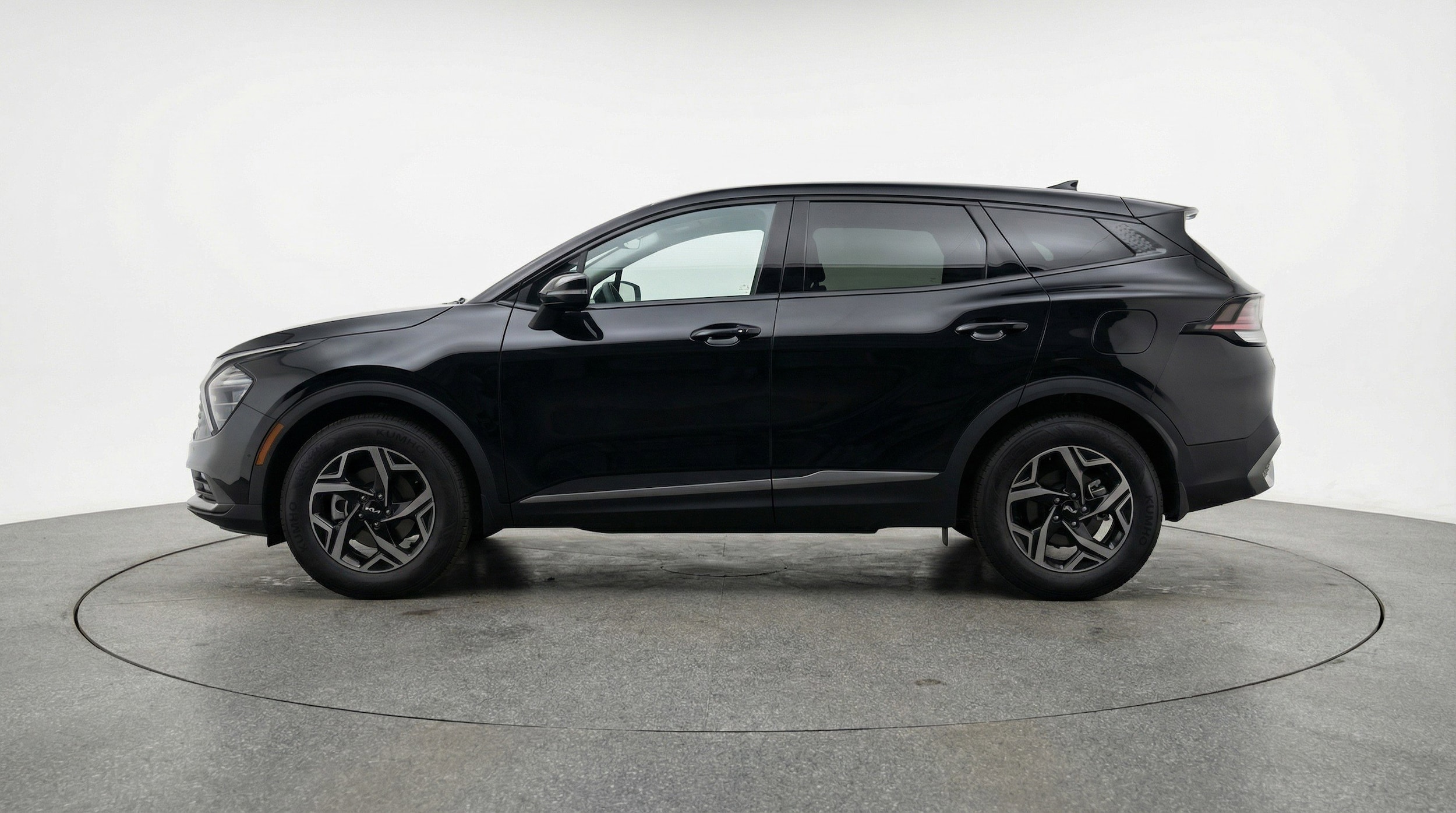 Thumbnail: 2025 Kia Sportage - 5