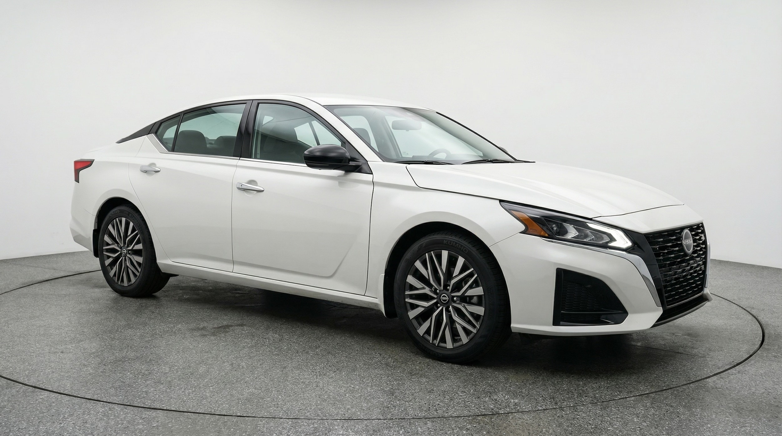 Thumbnail: 2025 Nissan Altima - 1